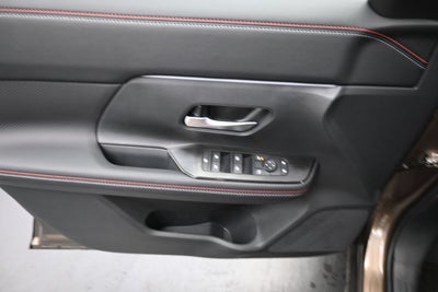 2027 Nissan KICKS SR PREMIUM