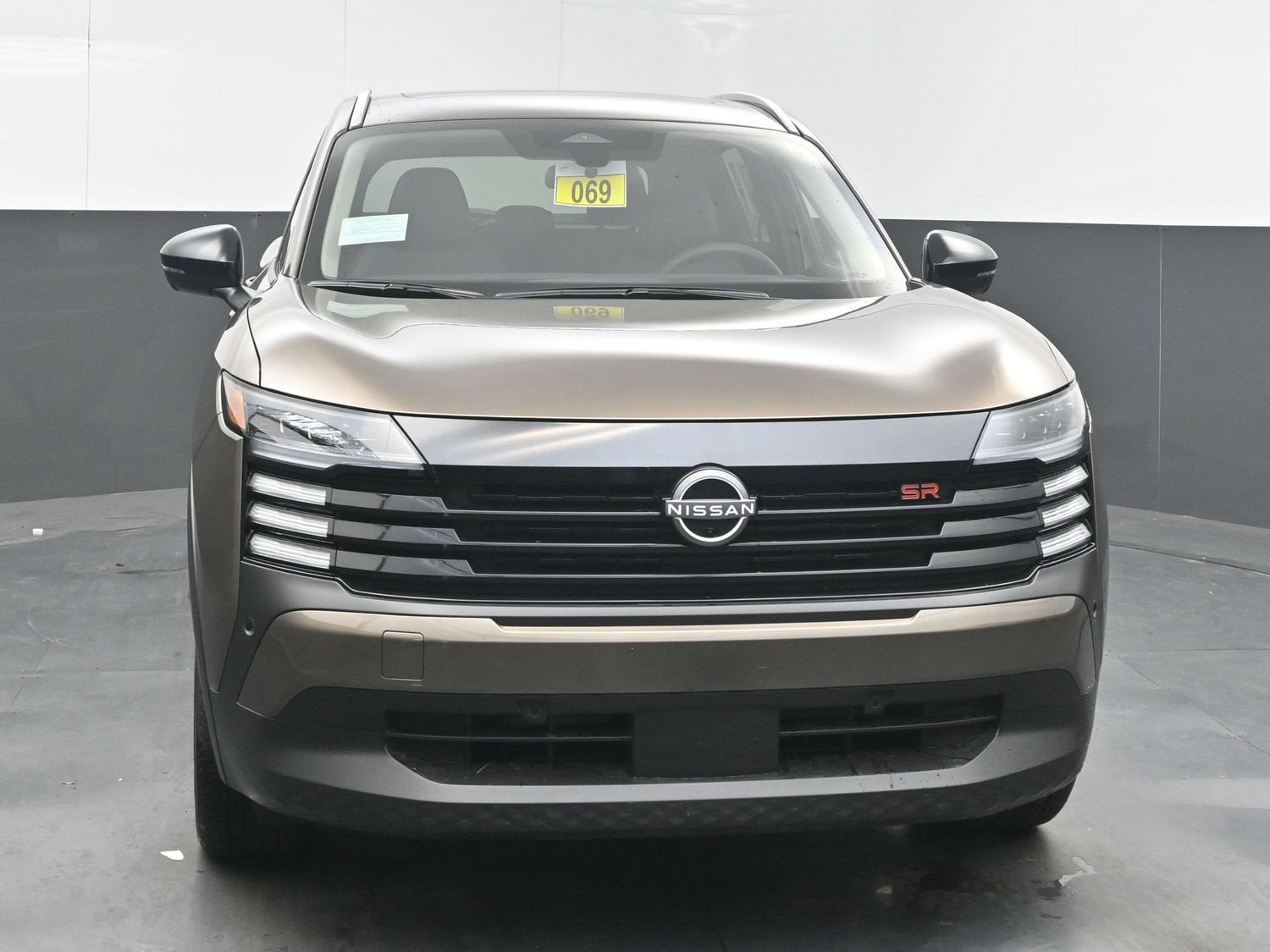 2027 Nissan KICKS SR PREMIUM