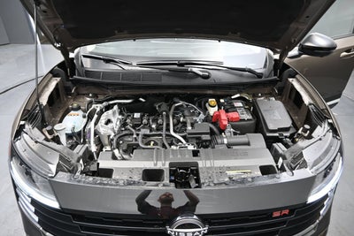 2027 Nissan KICKS SR PREMIUM