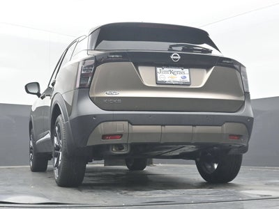 2027 Nissan KICKS SR PREMIUM