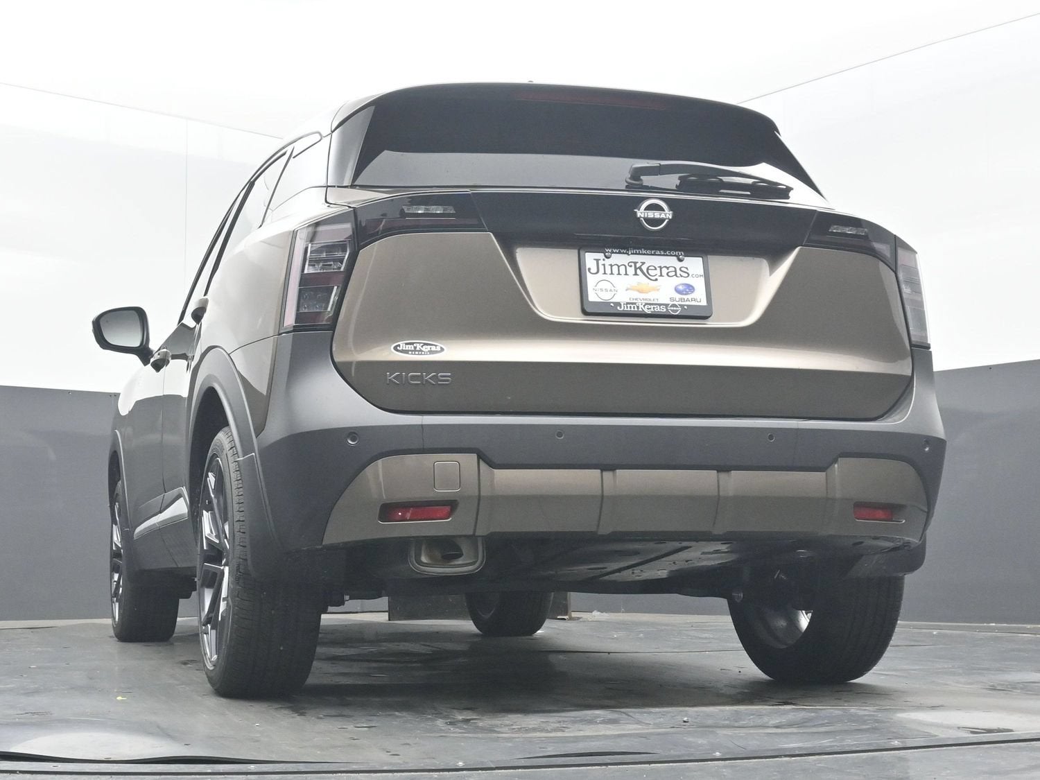 2027 Nissan KICKS SR PREMIUM