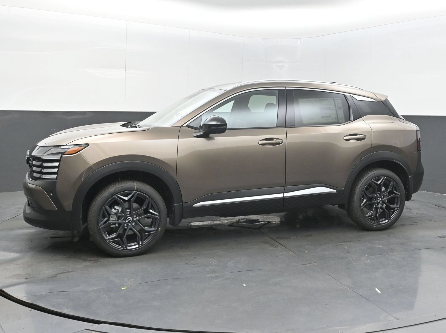 2027 Nissan KICKS SR PREMIUM