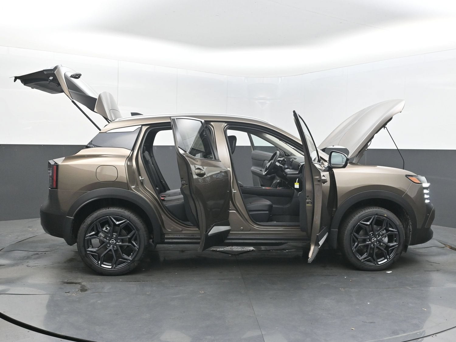 2027 Nissan KICKS SR PREMIUM