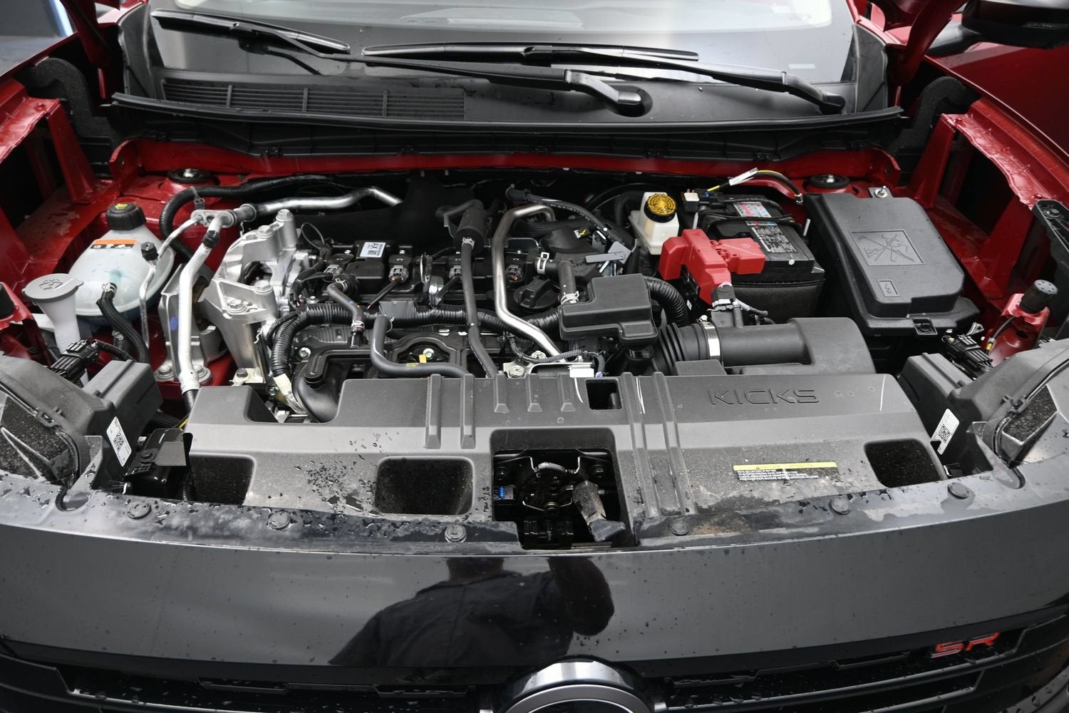 2027 Nissan KICKS SR PREMIUM