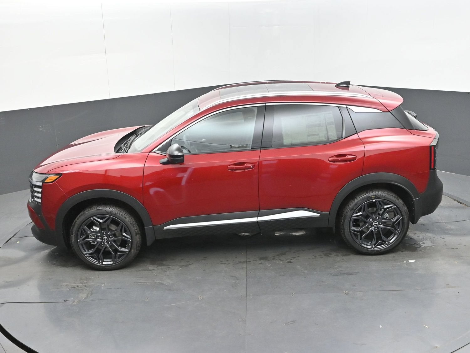 2027 Nissan KICKS SR PREMIUM