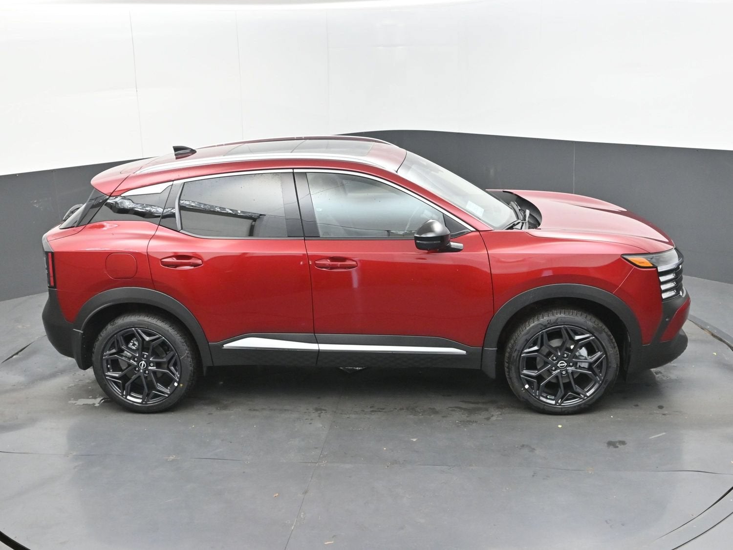 2027 Nissan KICKS SR PREMIUM