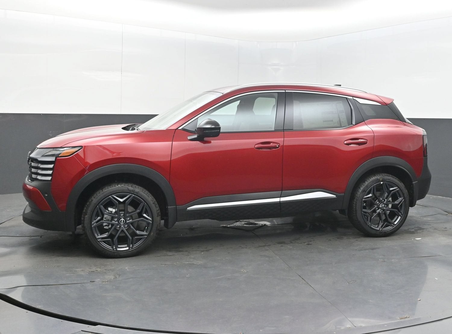 2027 Nissan KICKS SR PREMIUM