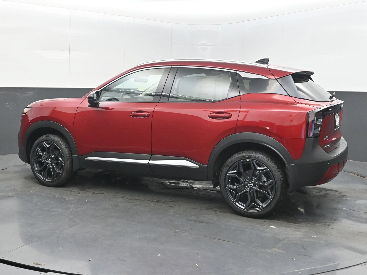 2027 Nissan KICKS SR PREMIUM