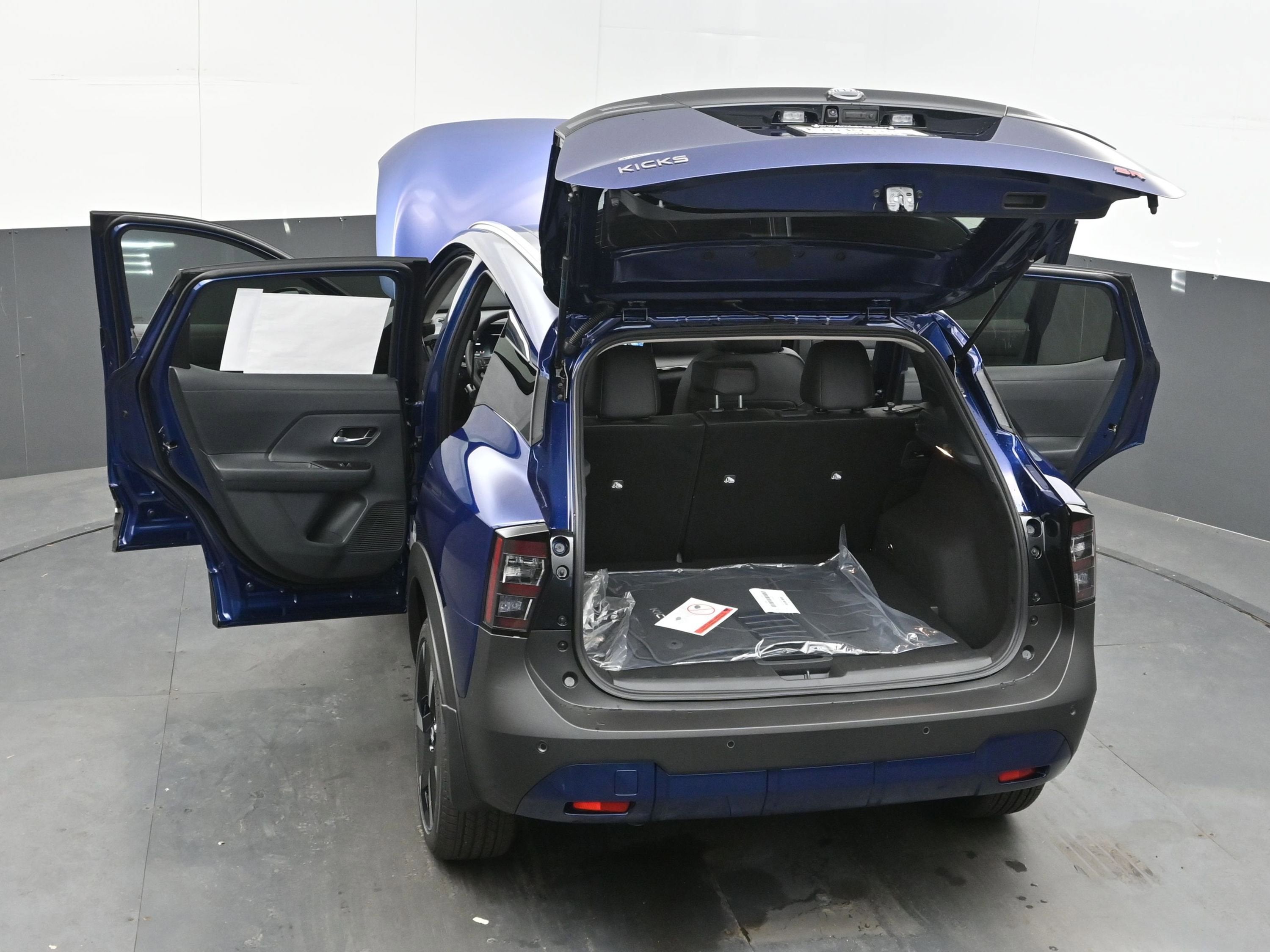 2026 Nissan KICKS SR PREMIUM