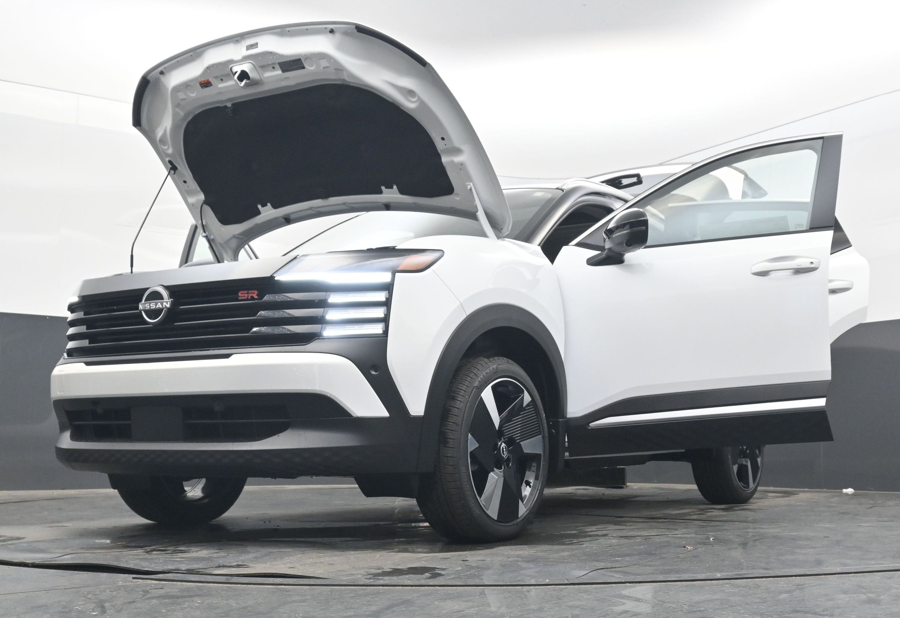 2026 Nissan KICKS SR PREMIUM