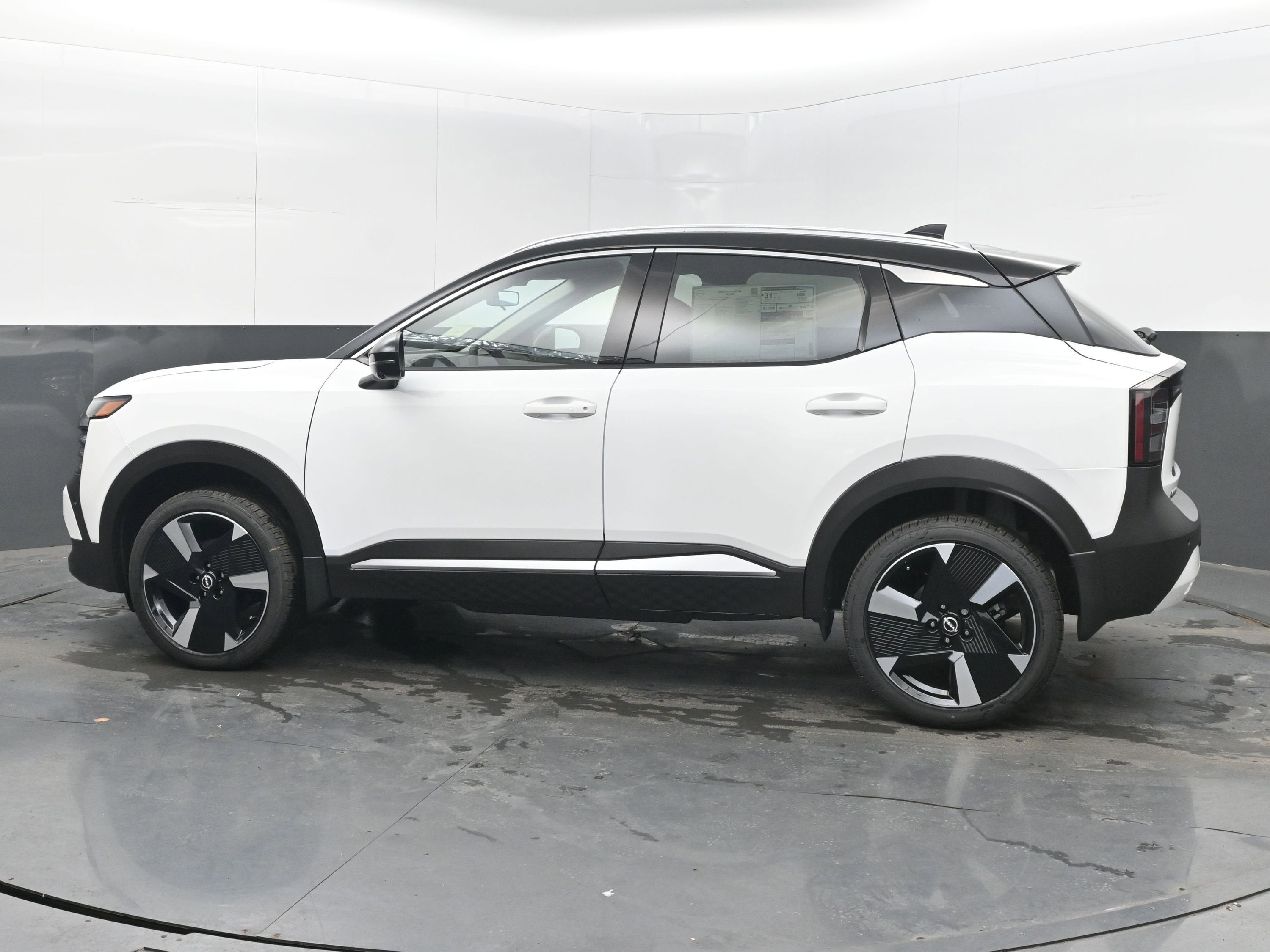 2026 Nissan KICKS SR PREMIUM