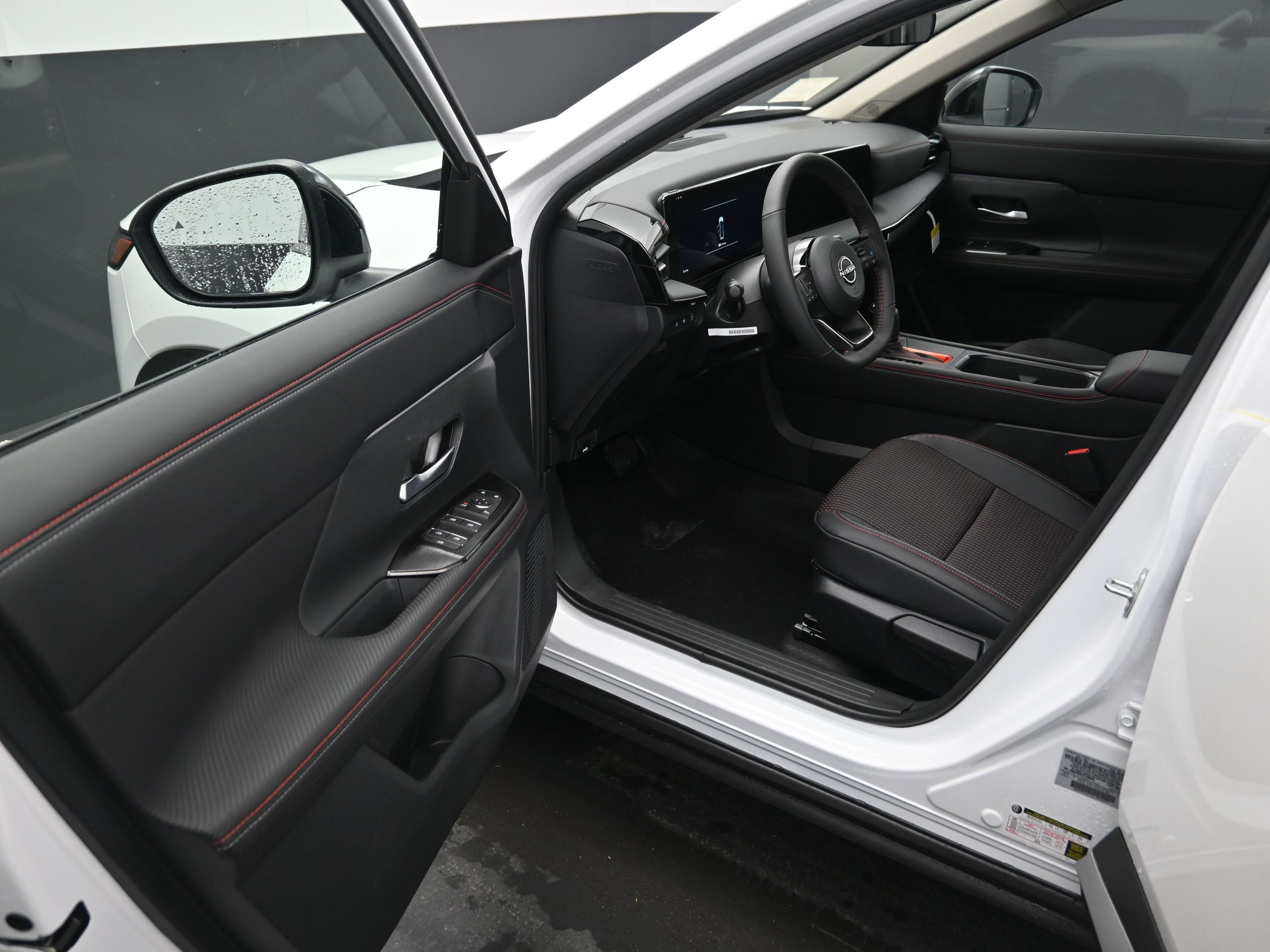 2026 Nissan KICKS SR PREMIUM