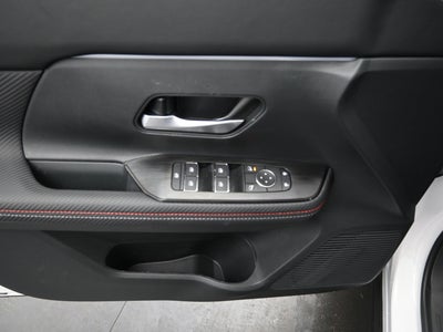 2026 Nissan KICKS SR PREMIUM