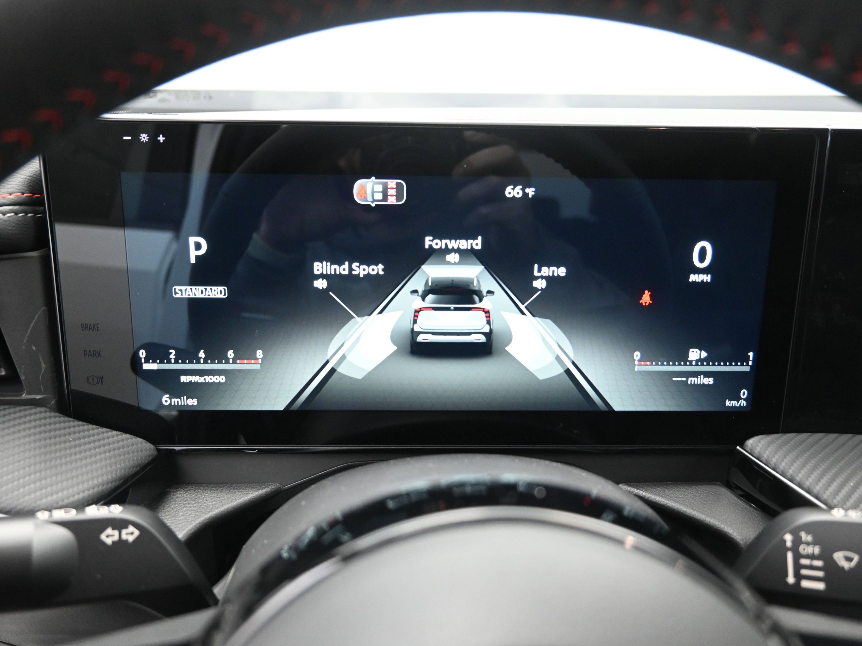 2026 Nissan KICKS SR PREMIUM