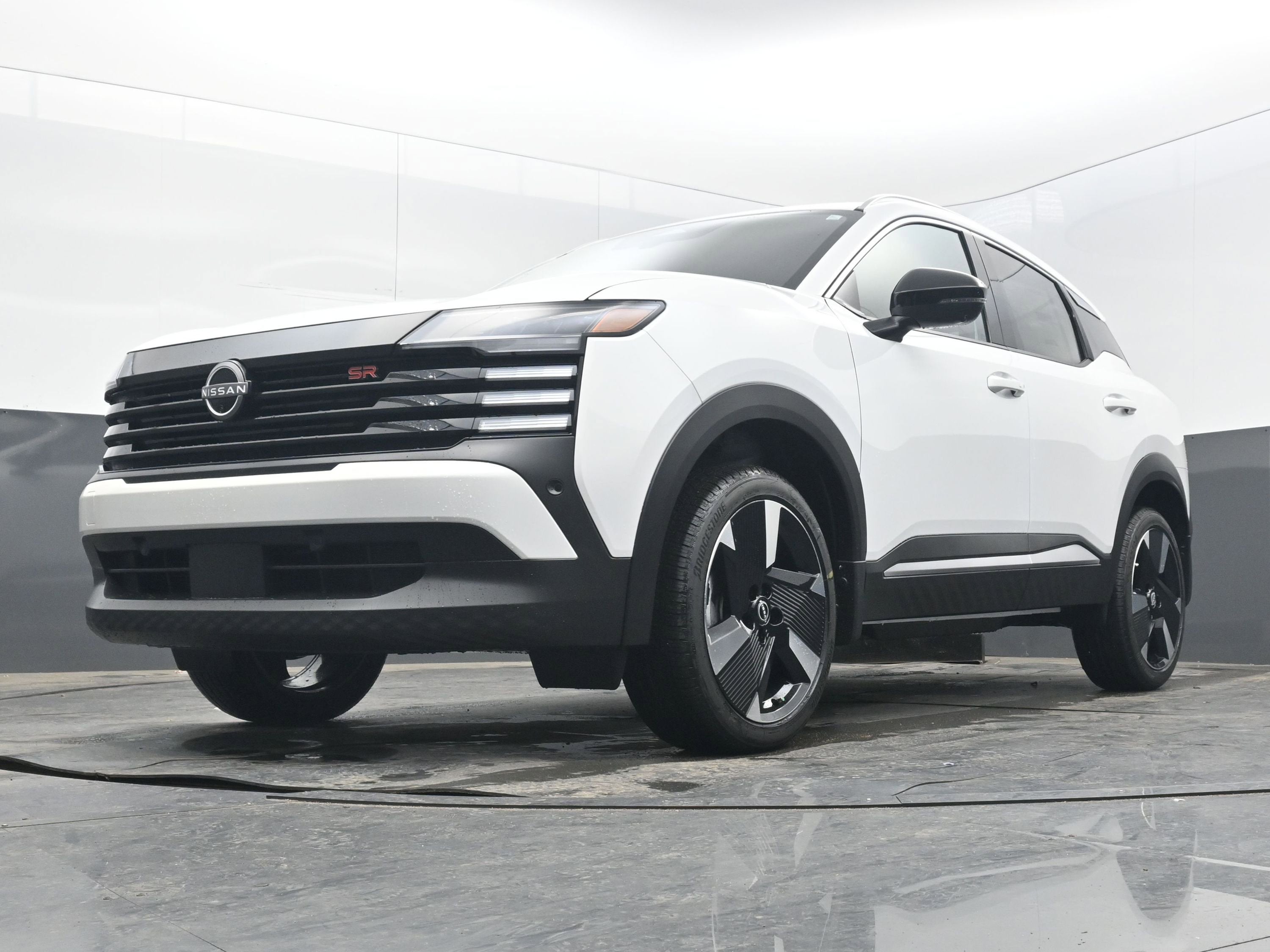 2026 Nissan KICKS SR PREMIUM