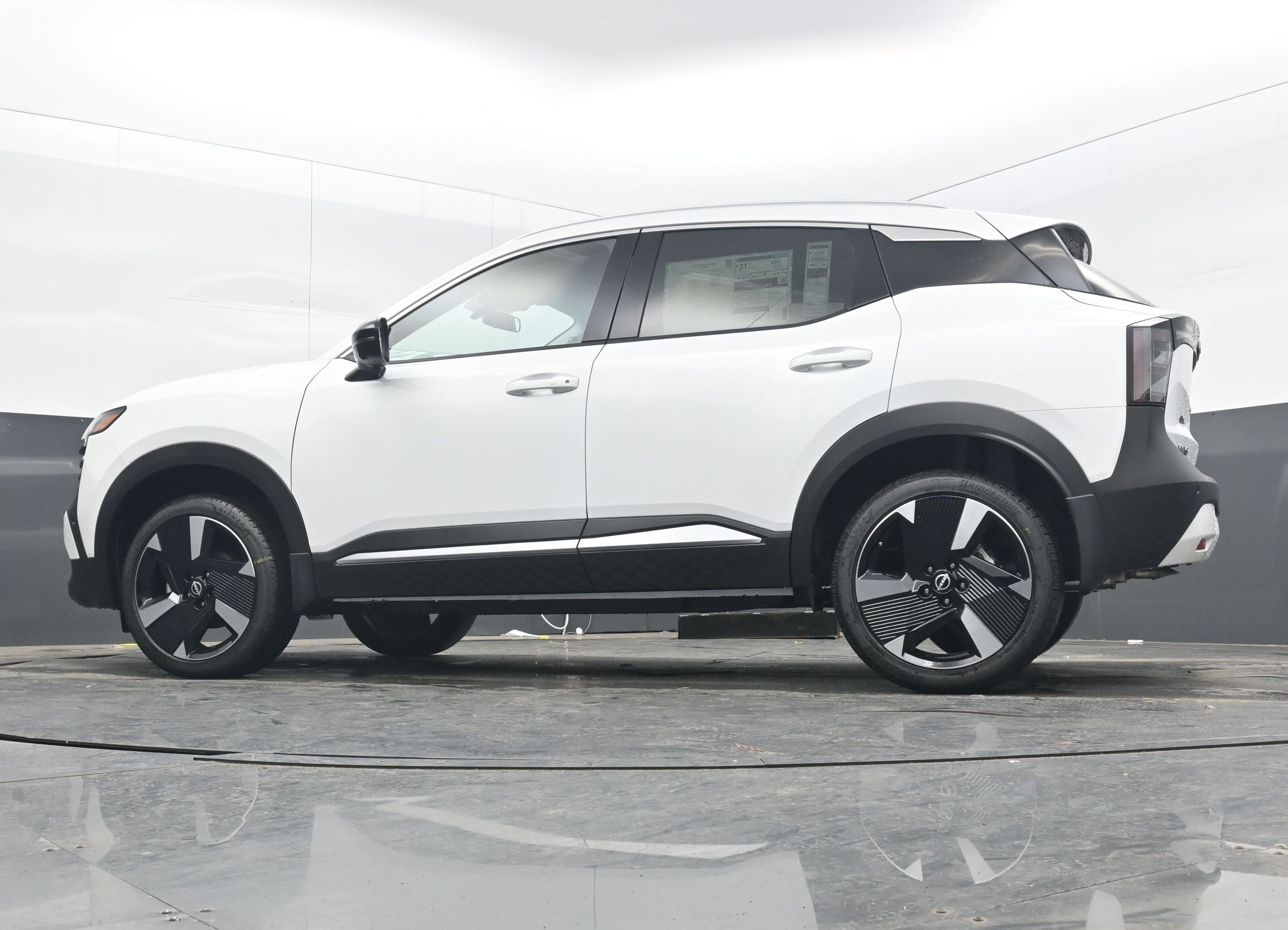 2026 Nissan KICKS SR PREMIUM