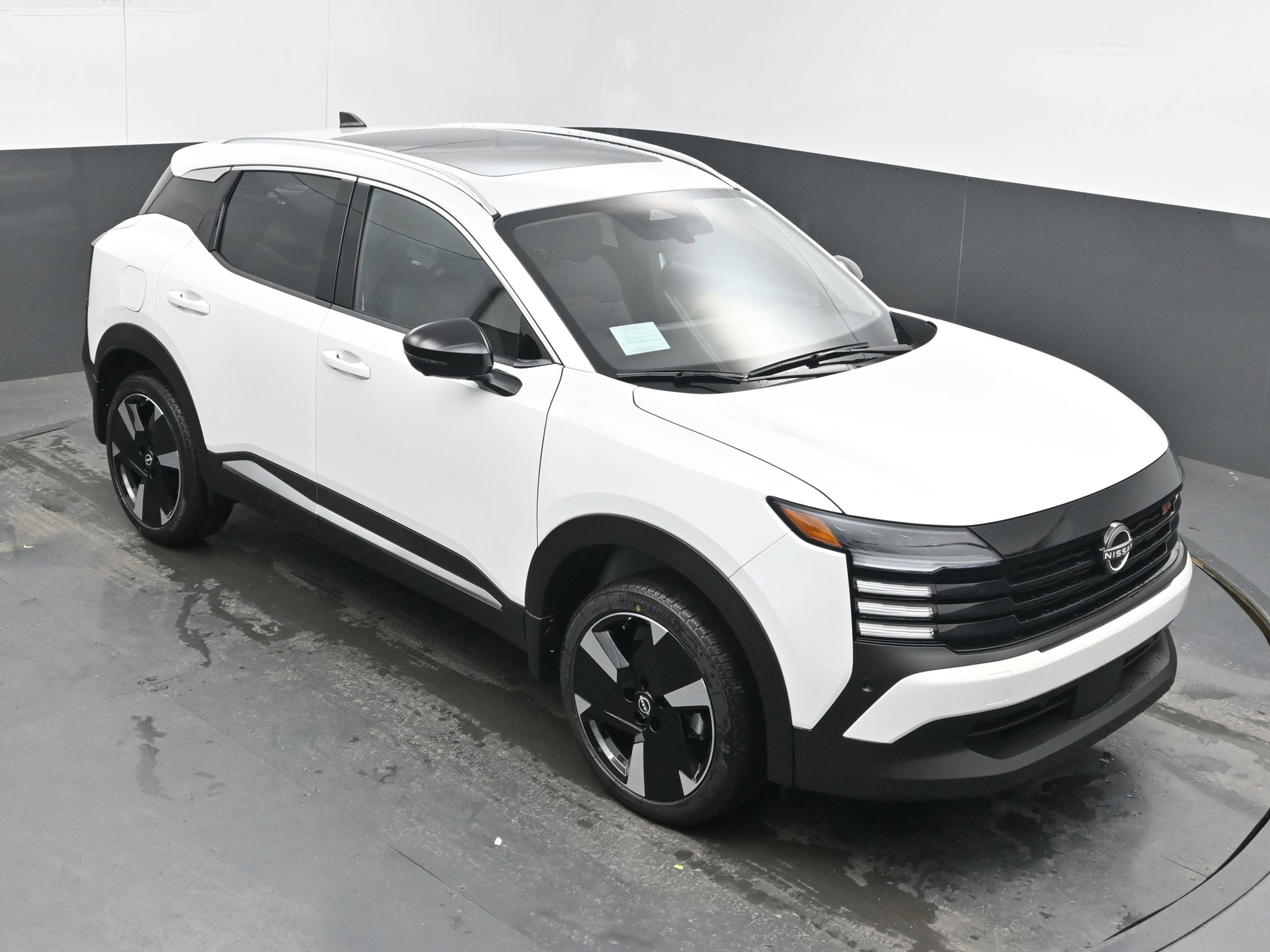 2026 Nissan KICKS SR PREMIUM