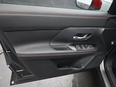 2026 Nissan KICKS SR PREMIUM