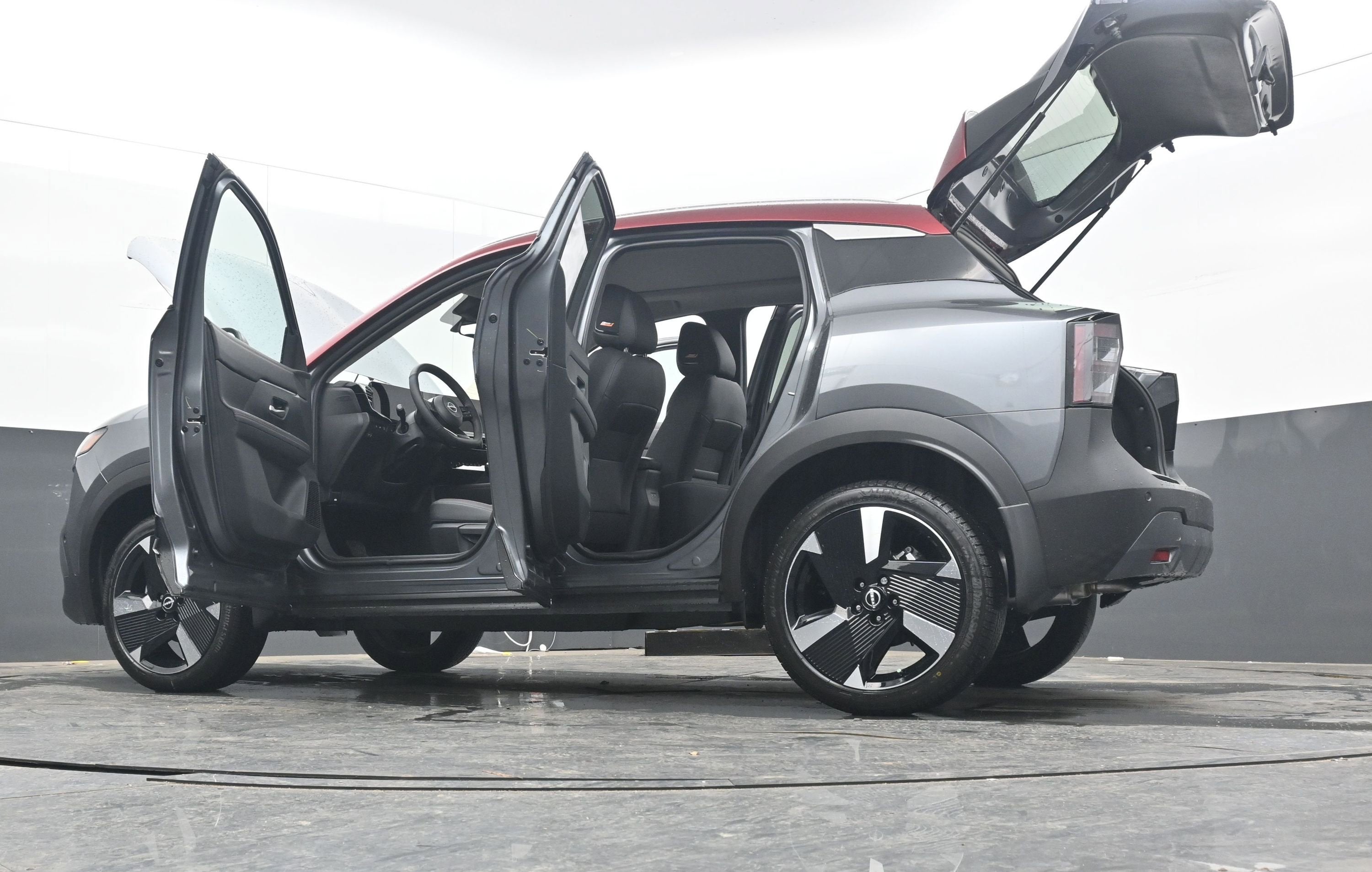 2026 Nissan KICKS SR PREMIUM