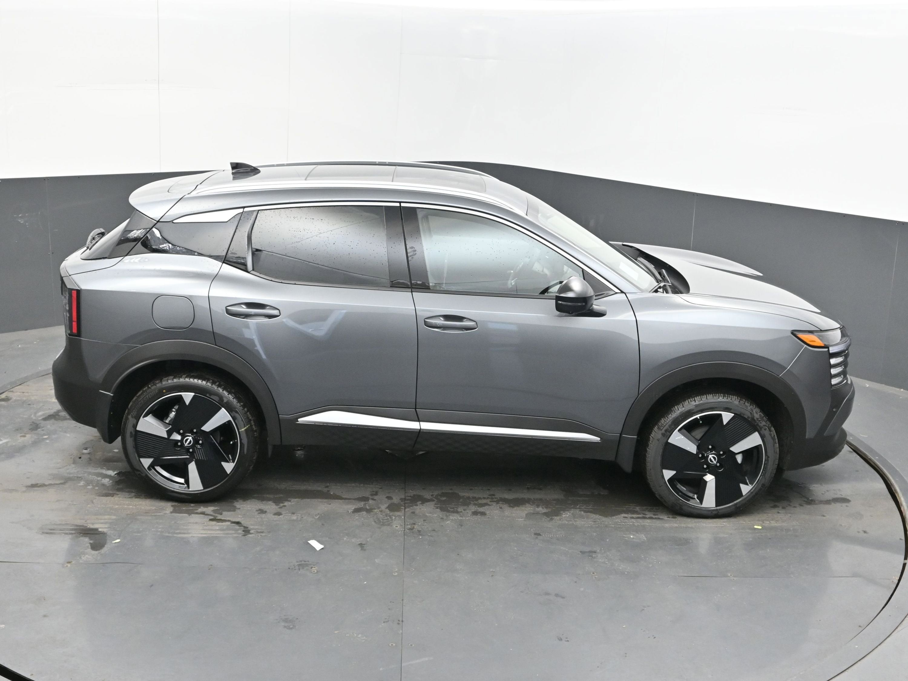 2026 Nissan KICKS SR PREMIUM