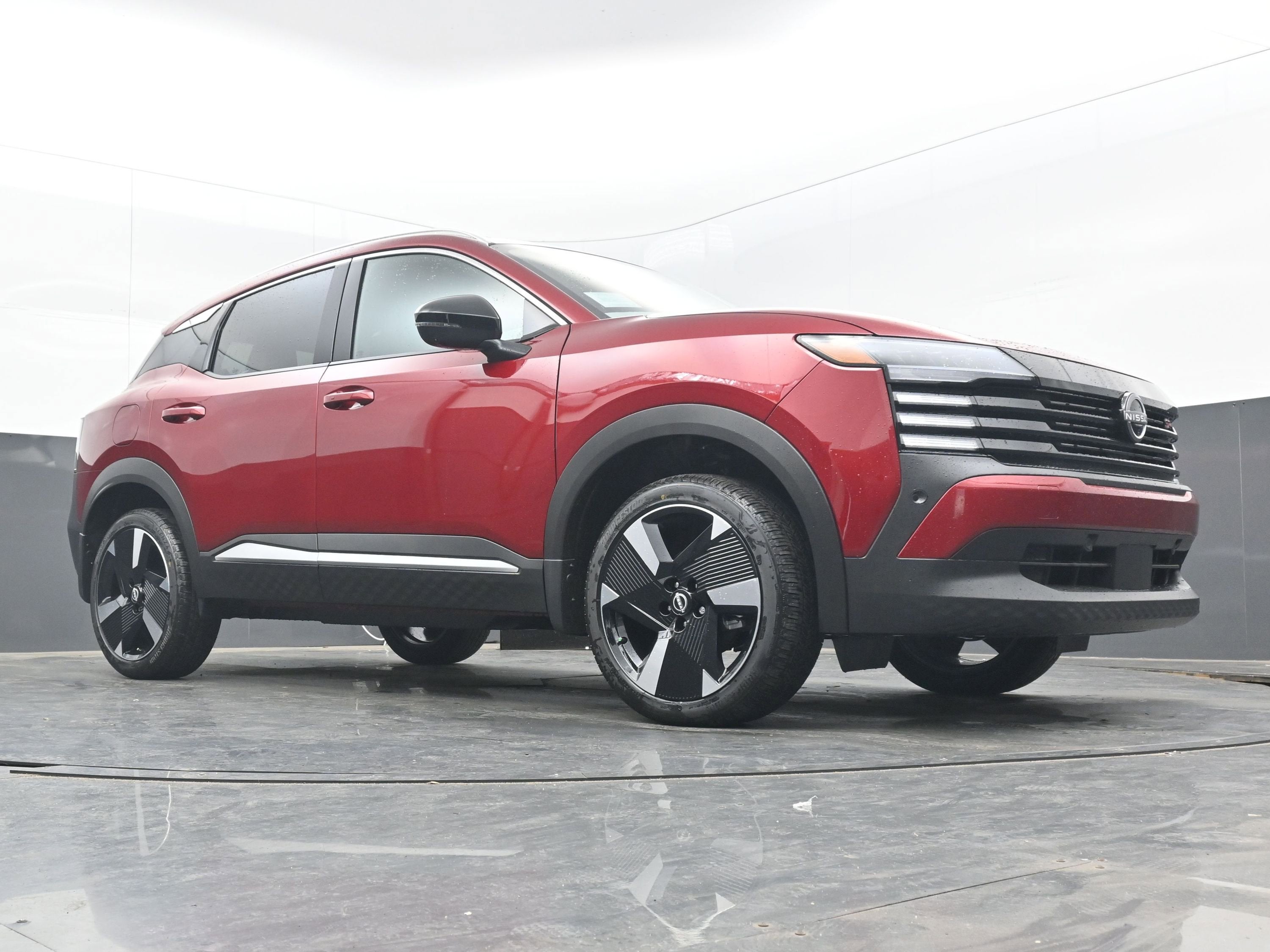 2026 Nissan KICKS SR PREMIUM