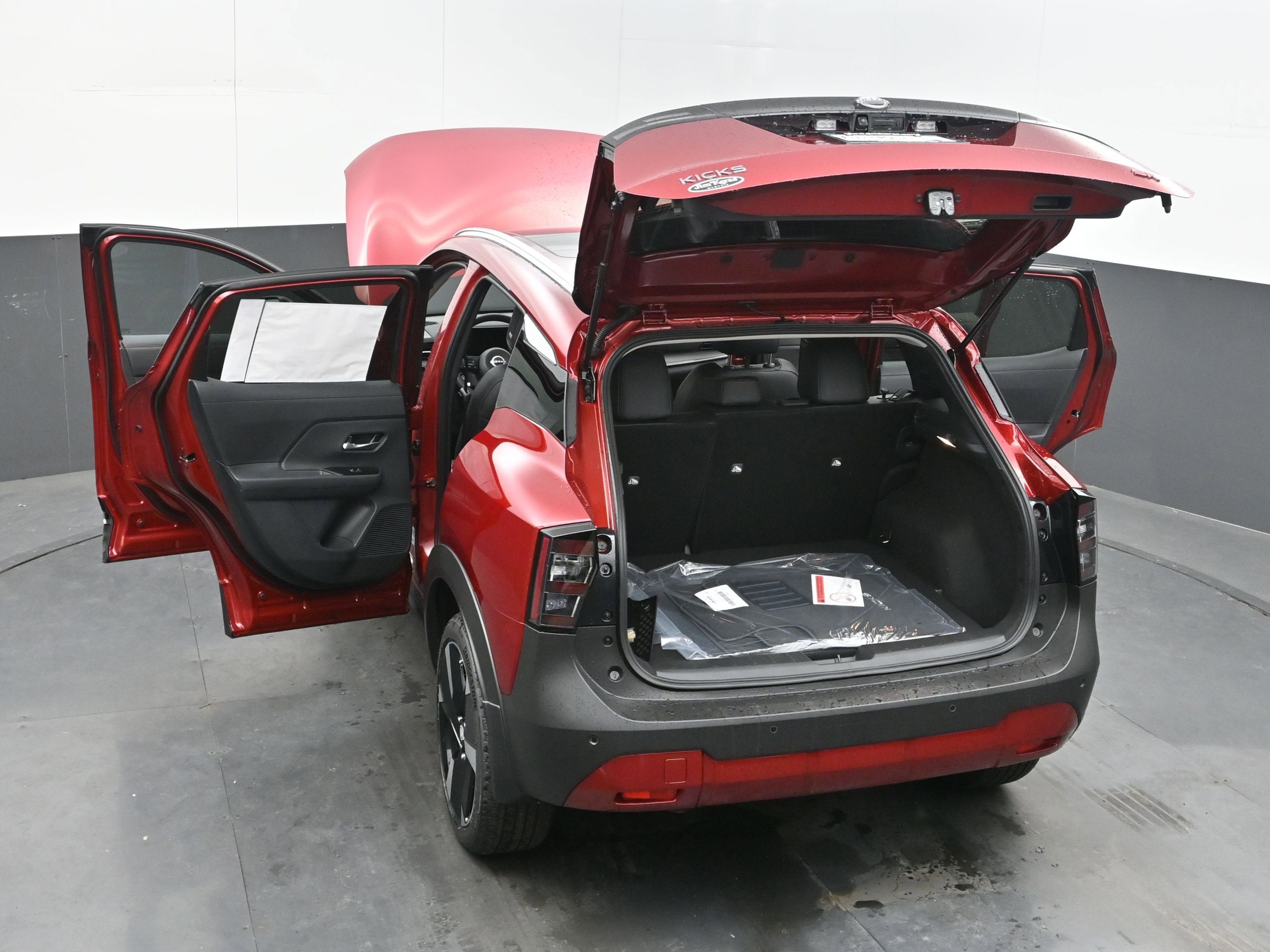 2026 Nissan KICKS SR PREMIUM