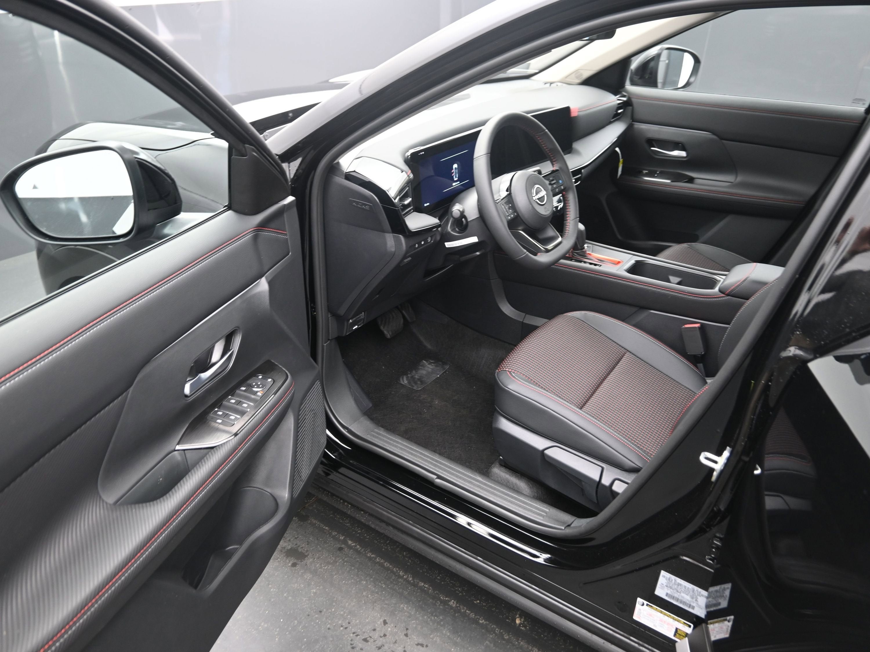 2026 Nissan KICKS SR PREMIUM