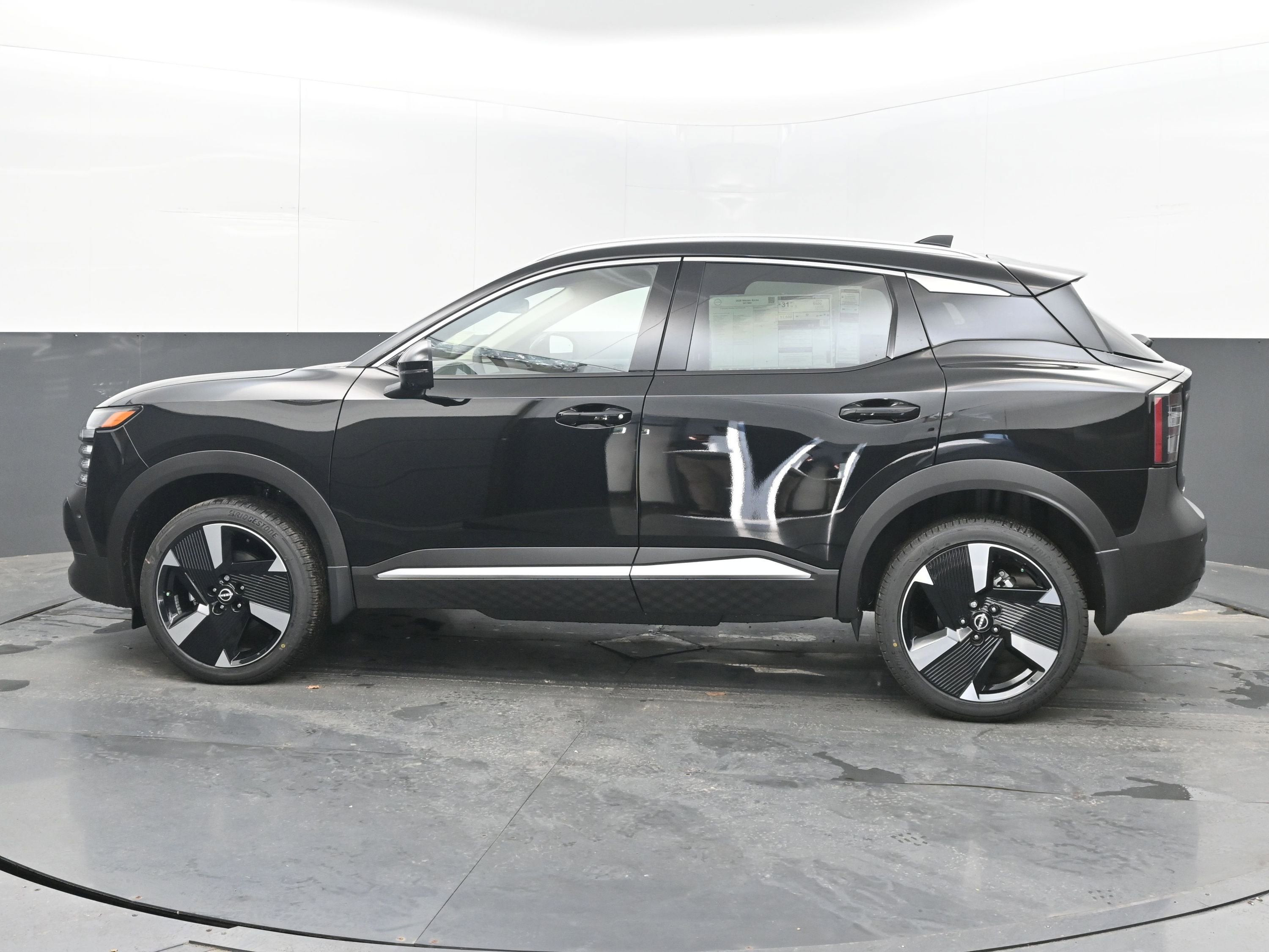 2026 Nissan KICKS SR PREMIUM