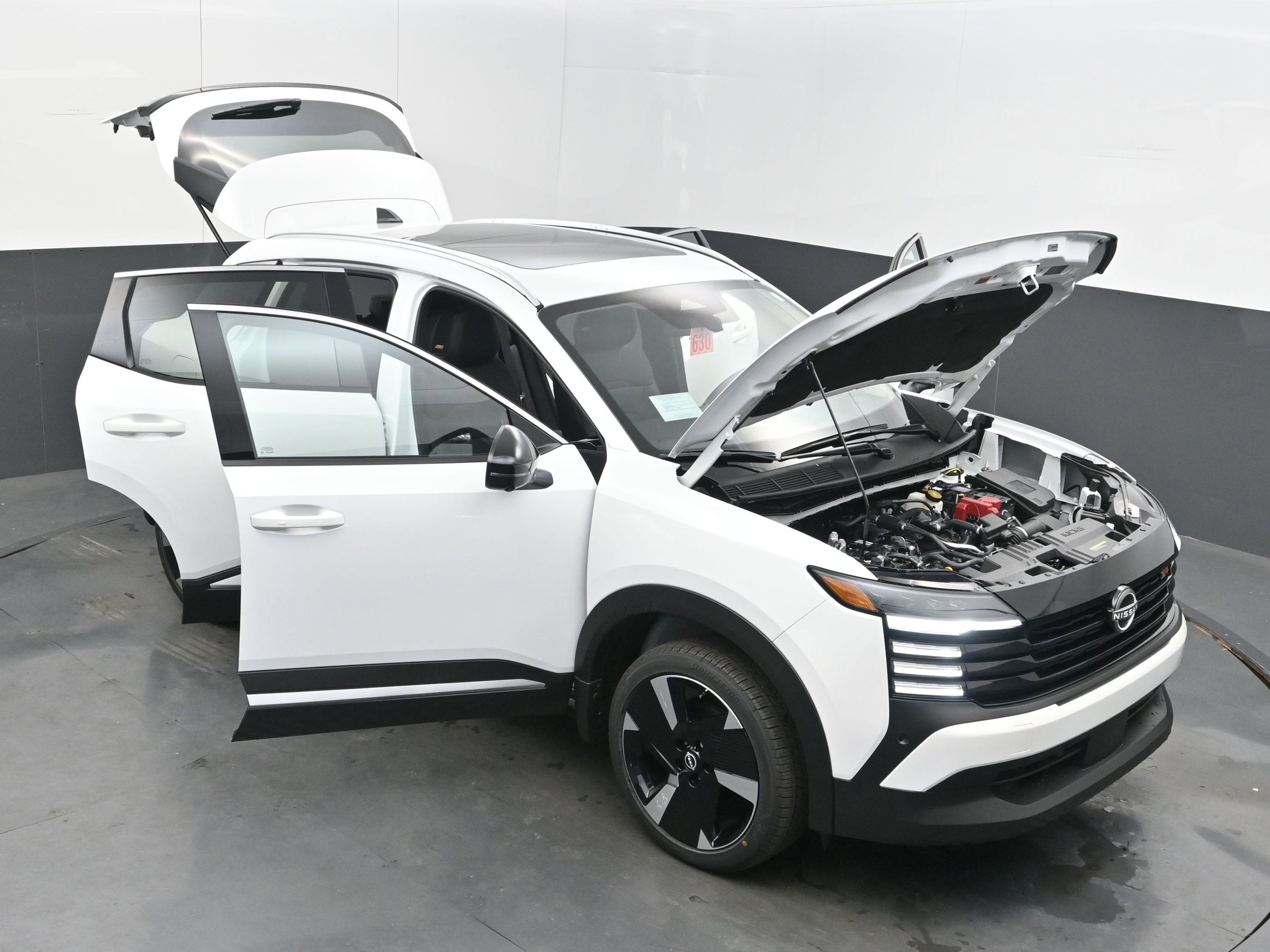 2026 Nissan KICKS SR PREMIUM