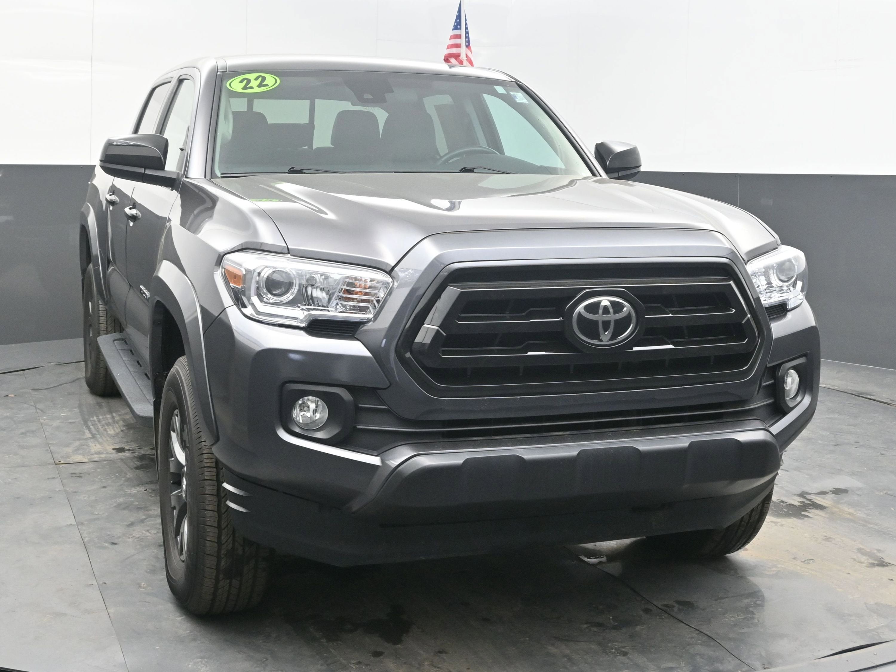 2022 Toyota Tacoma 2WD SR5