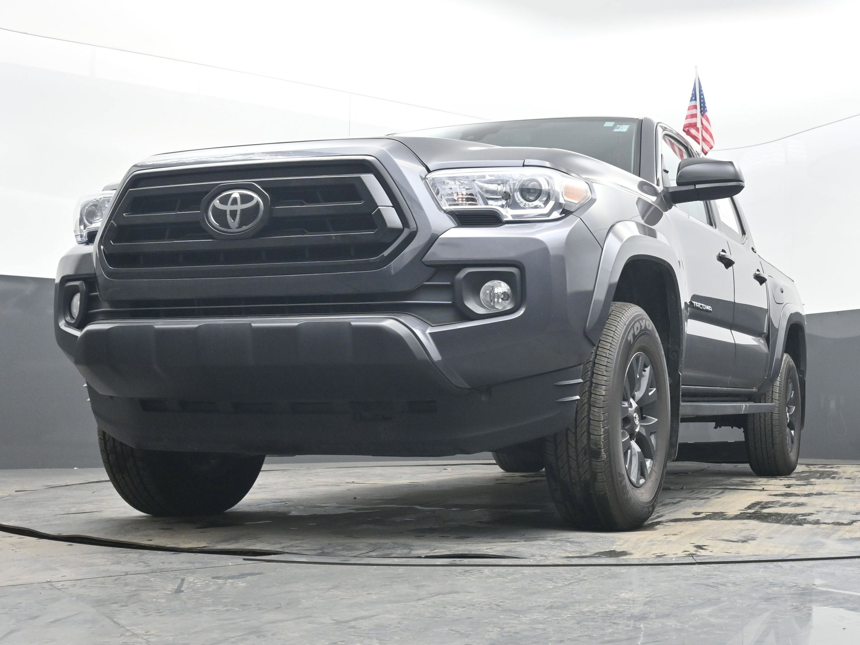 2022 Toyota Tacoma 2WD SR5