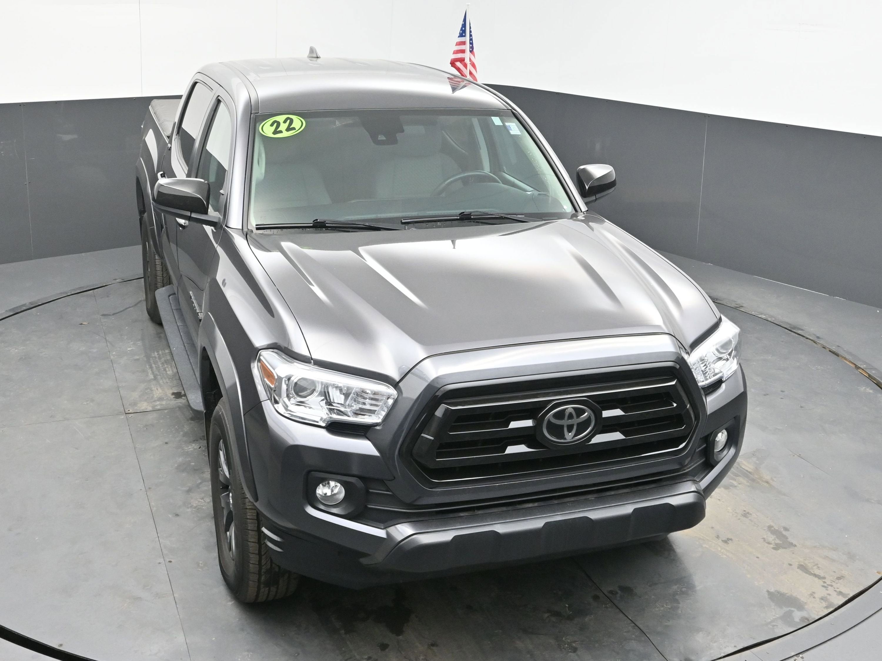 2022 Toyota Tacoma 2WD SR5