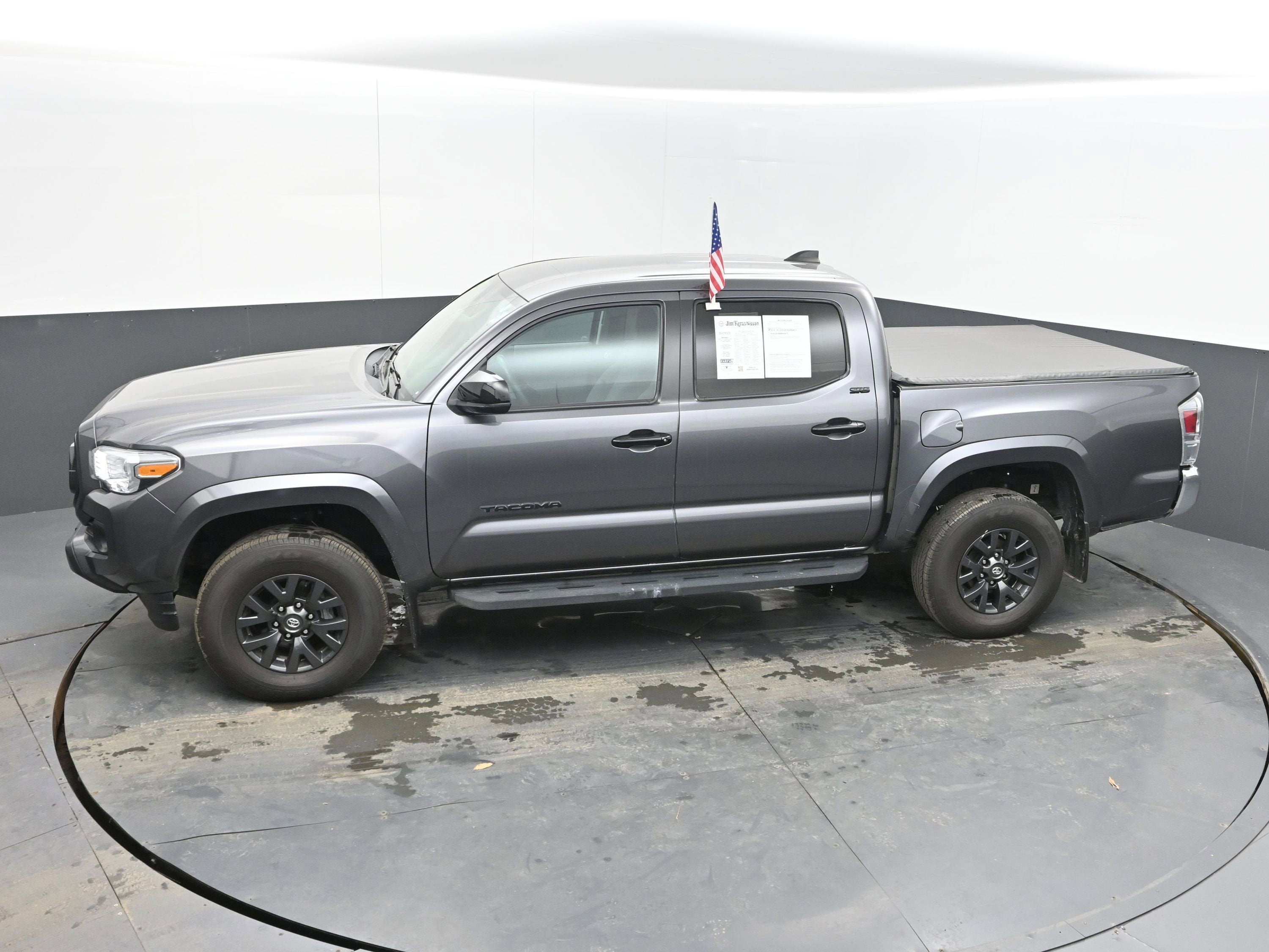 2022 Toyota Tacoma 2WD SR5