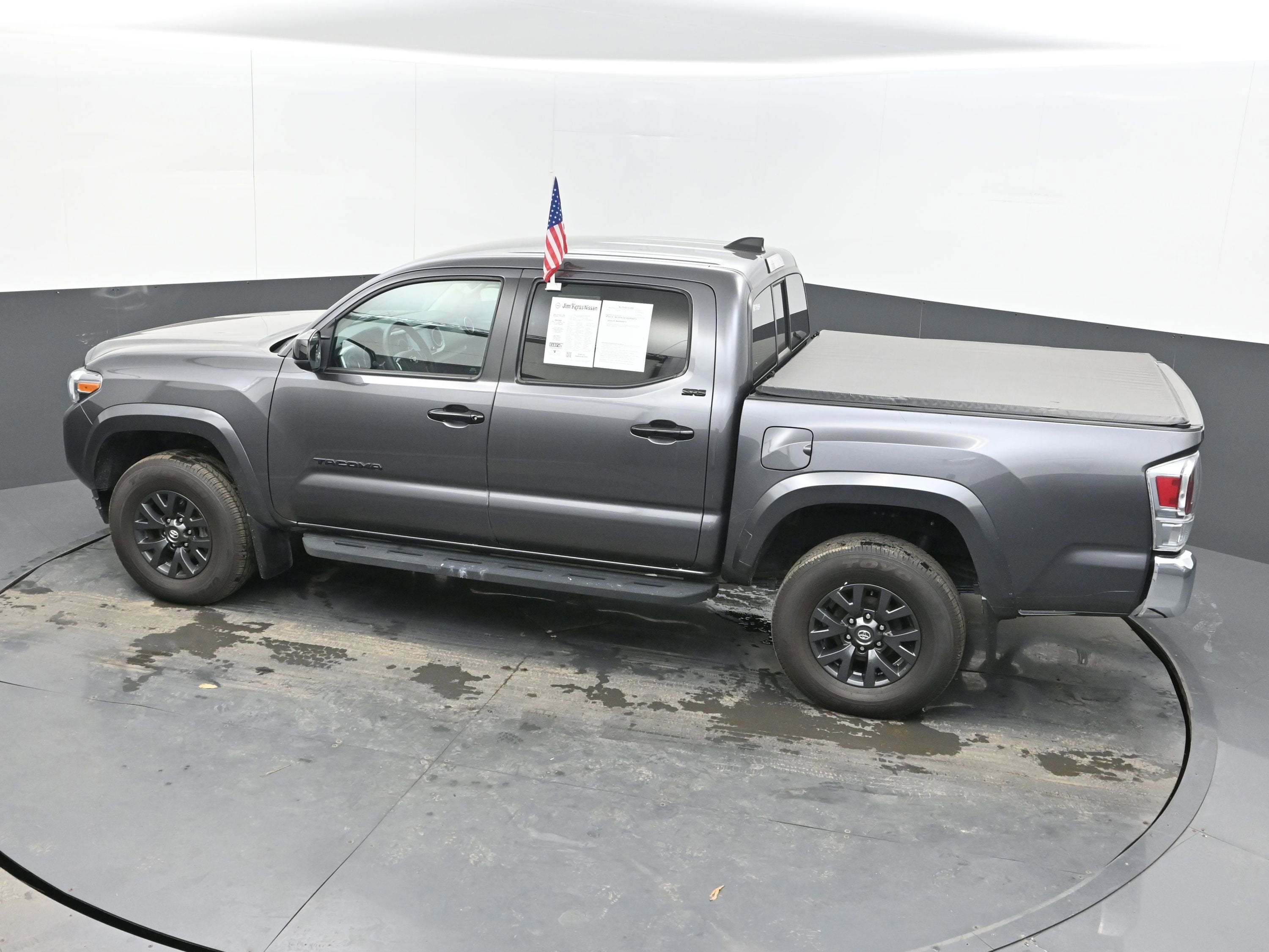 2022 Toyota Tacoma 2WD SR5