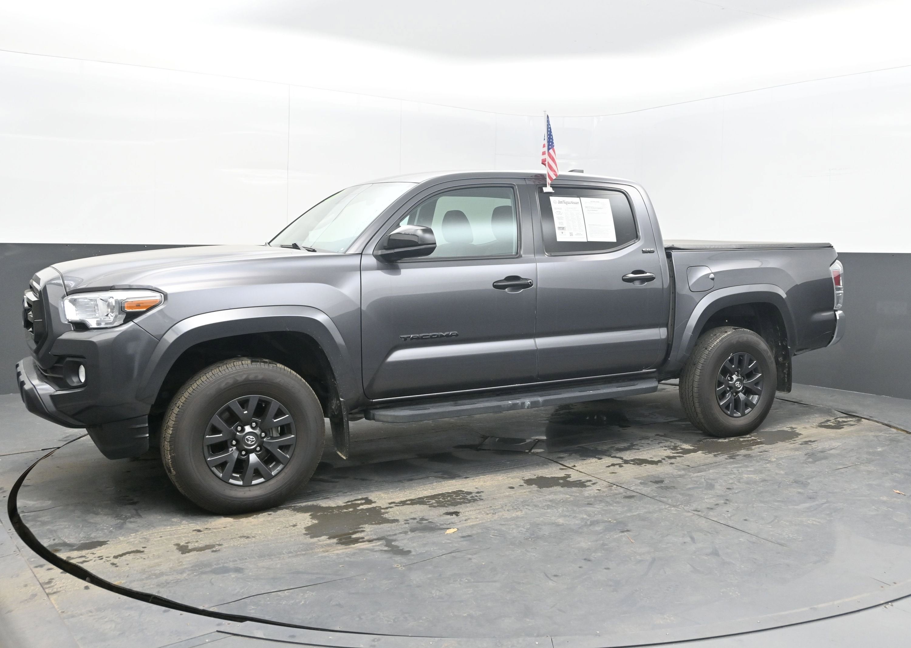 2022 Toyota Tacoma 2WD SR5