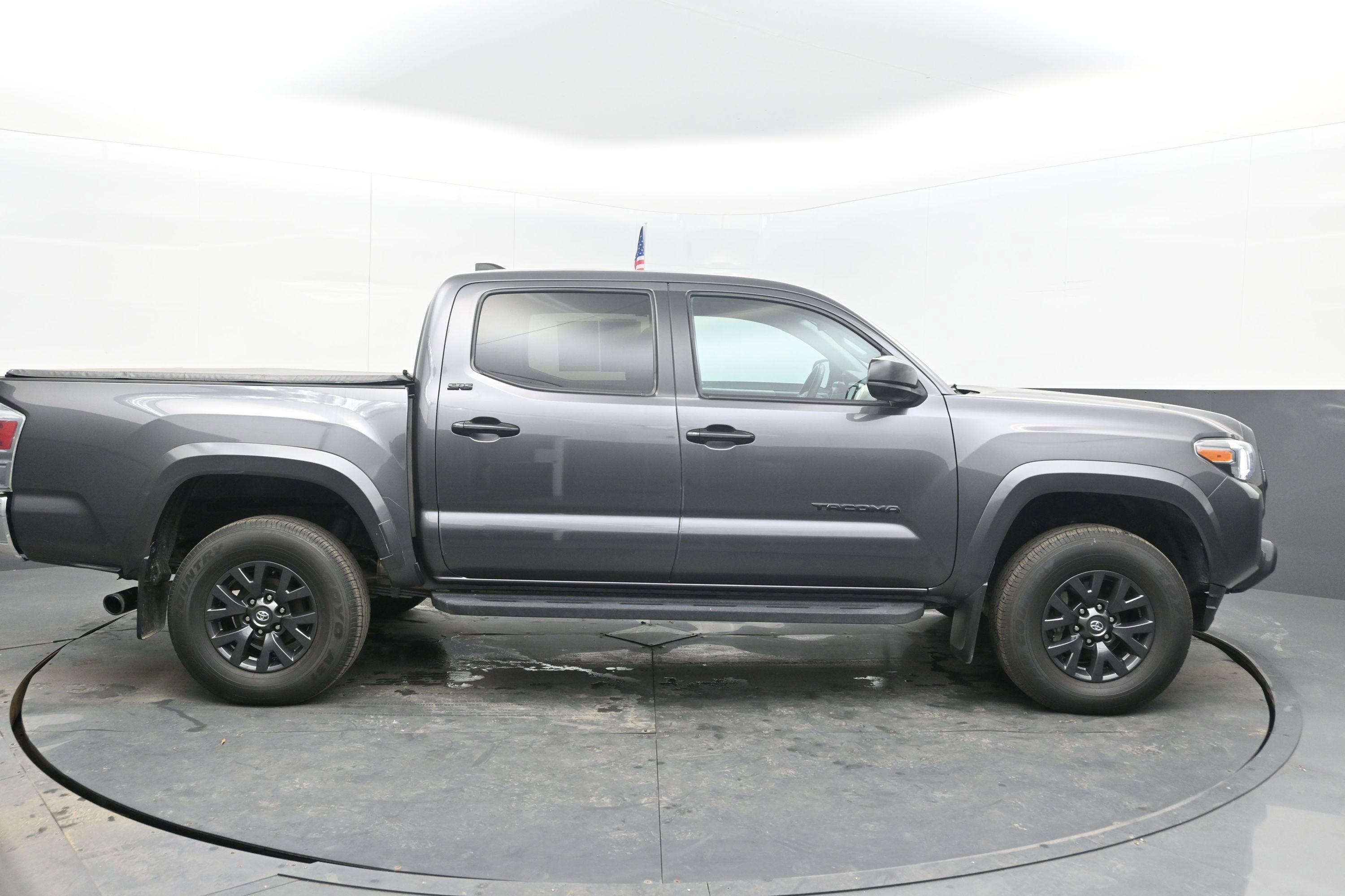 2022 Toyota Tacoma 2WD SR5