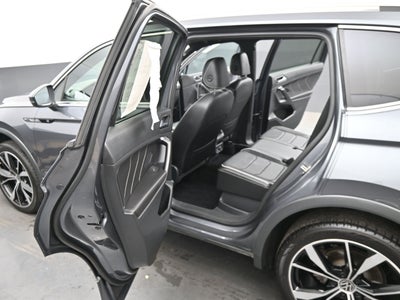 2022 Volkswagen Tiguan SEL R-Line