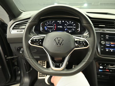 2022 Volkswagen Tiguan SEL R-Line