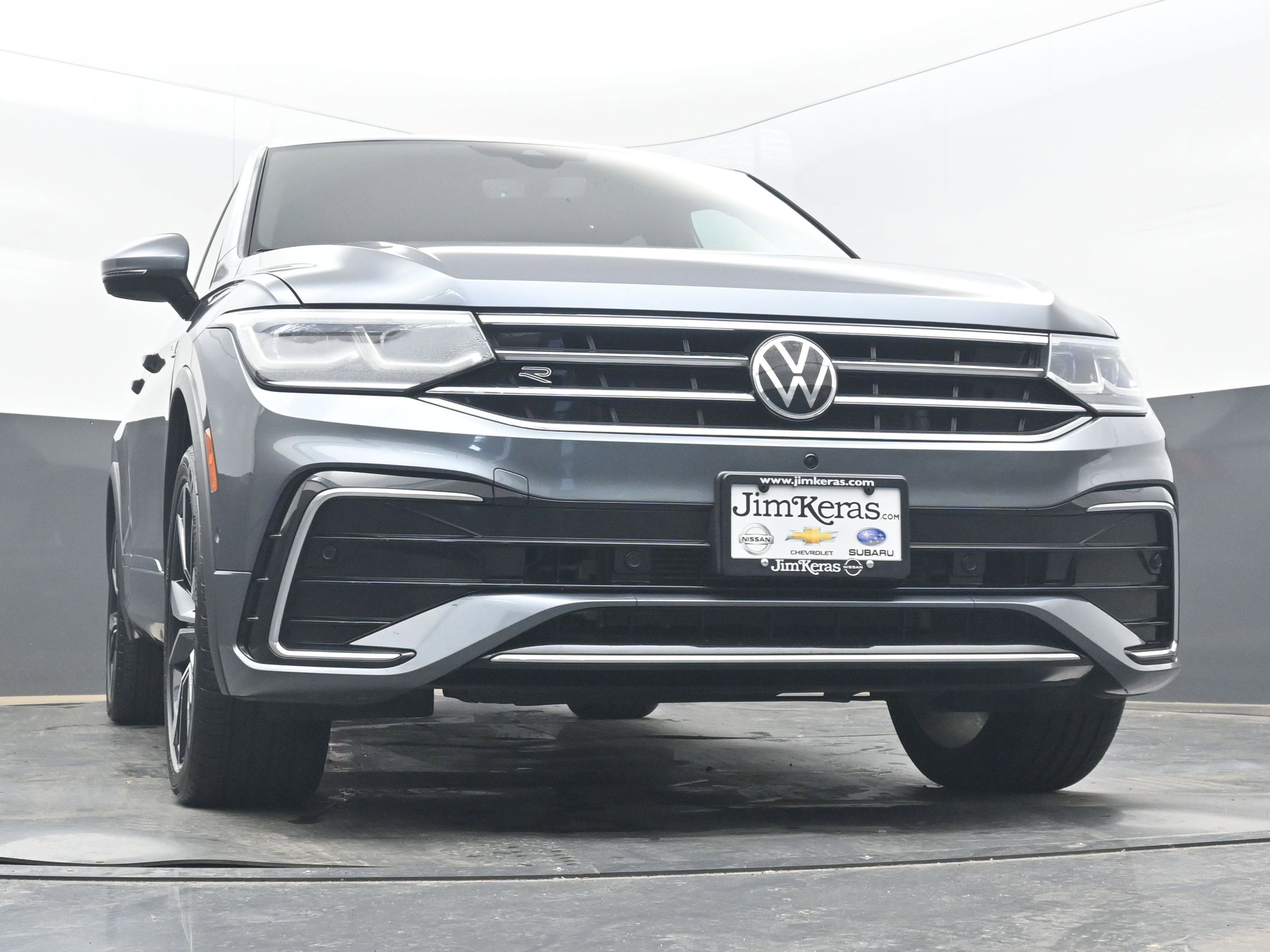 2022 Volkswagen Tiguan SEL R-Line