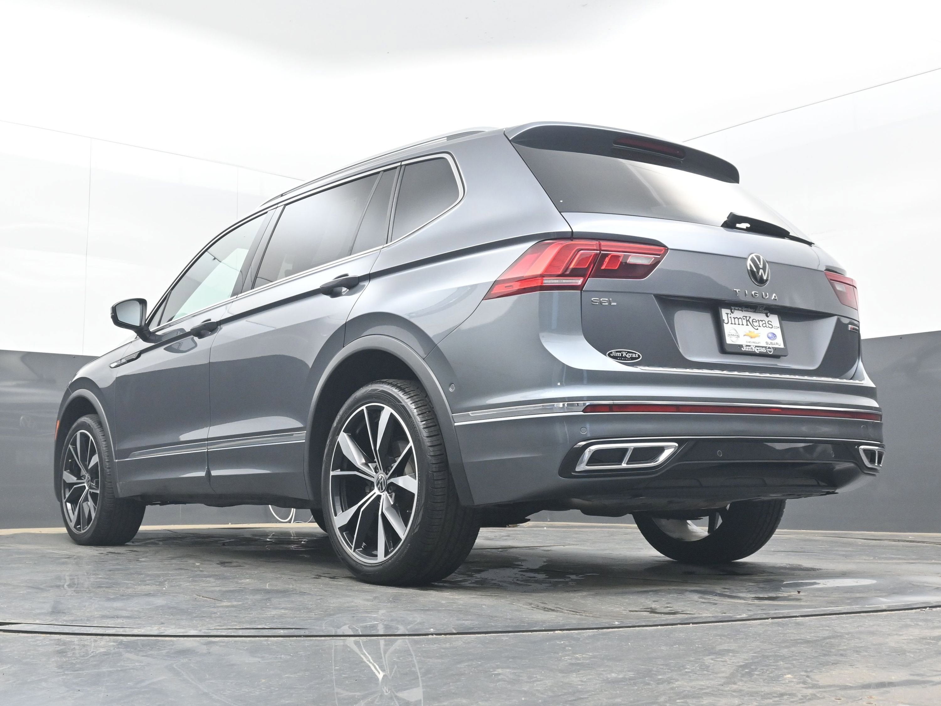 2022 Volkswagen Tiguan SEL R-Line