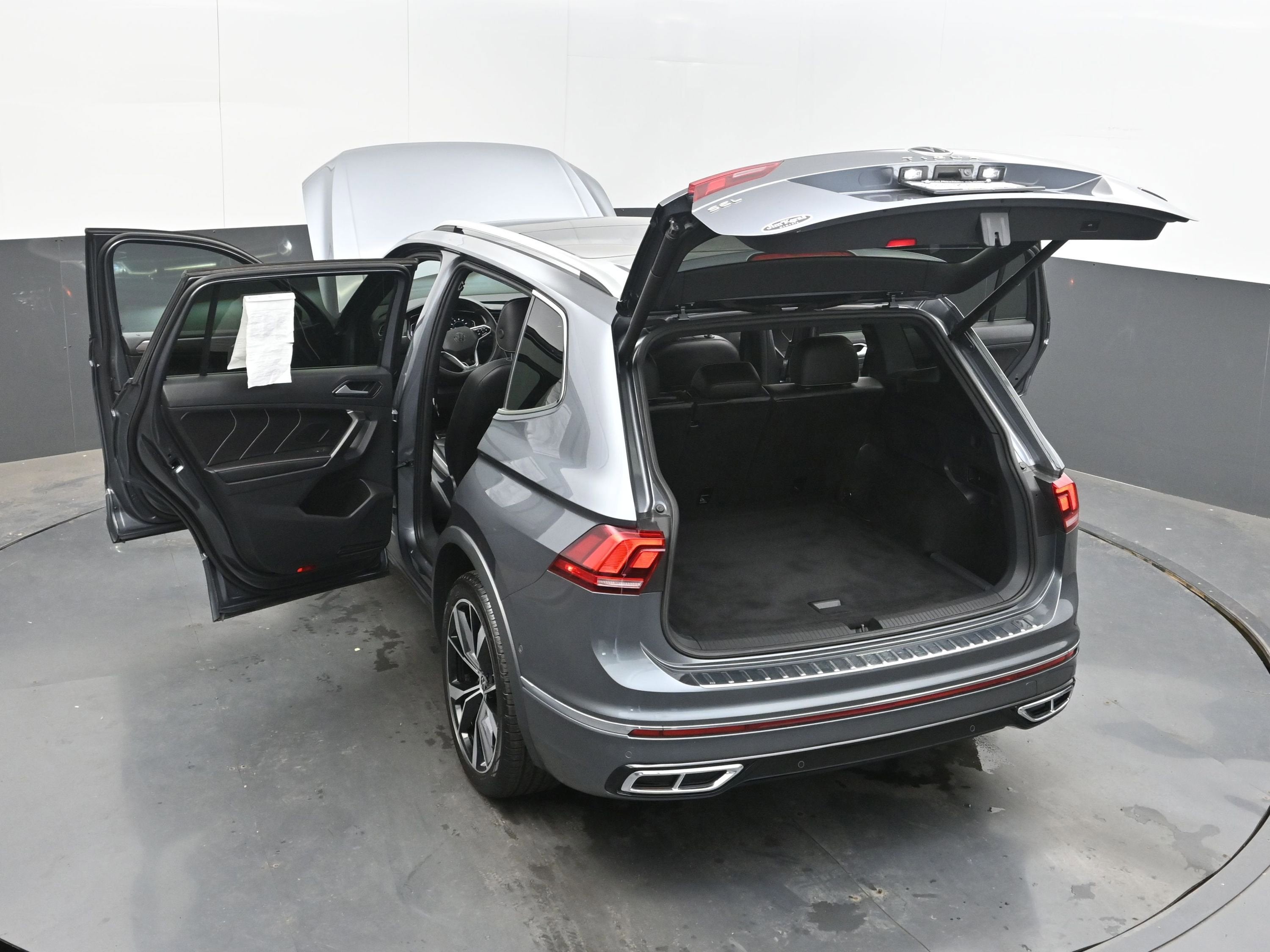 2022 Volkswagen Tiguan SEL R-Line