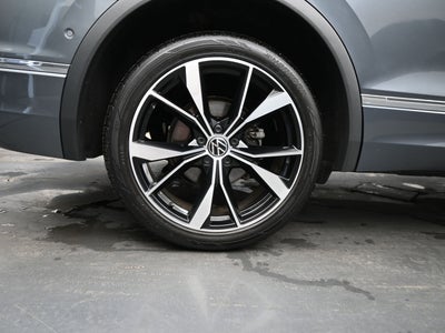 2022 Volkswagen Tiguan SEL R-Line