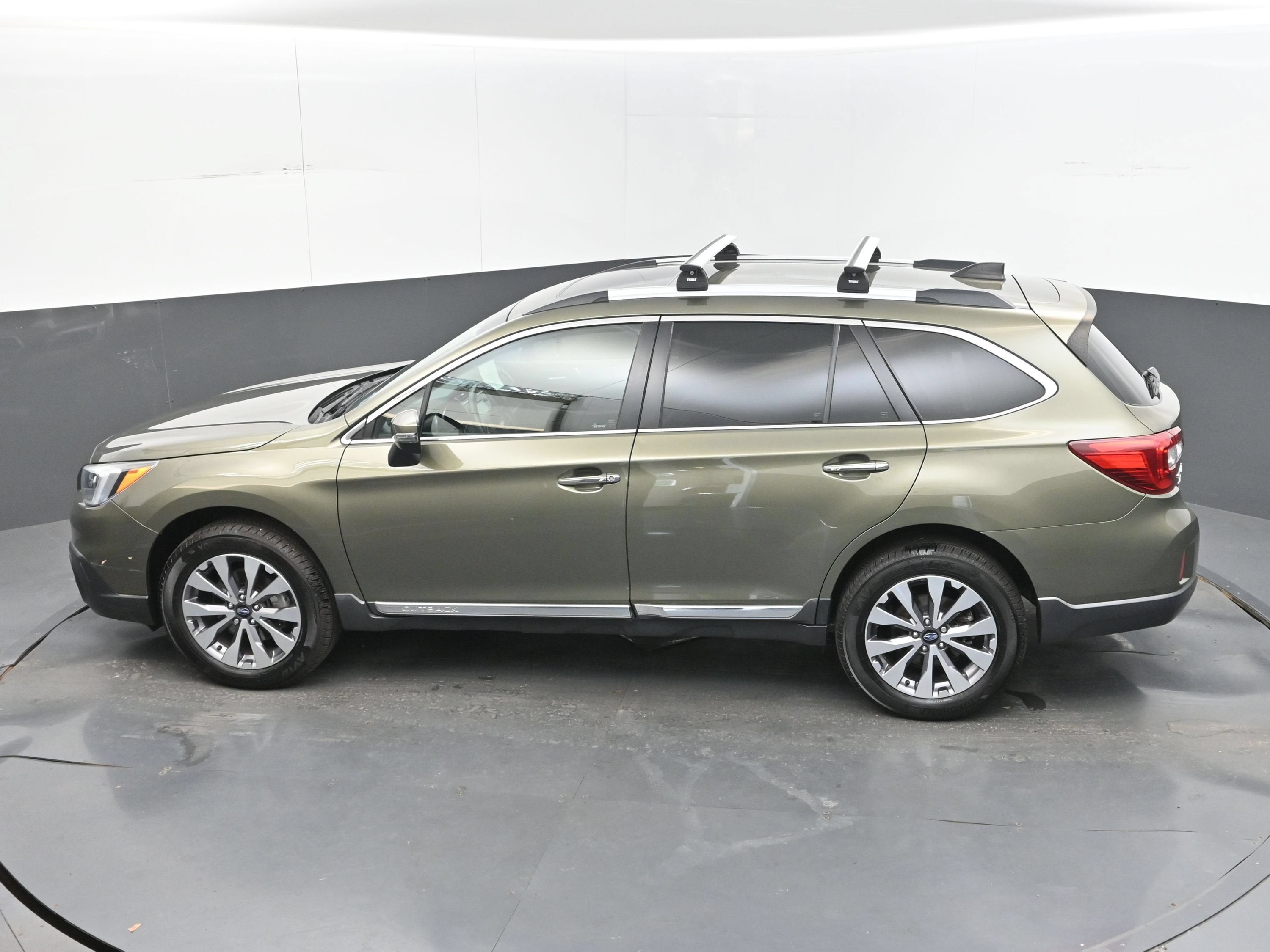 2017 Subaru Outback Touring