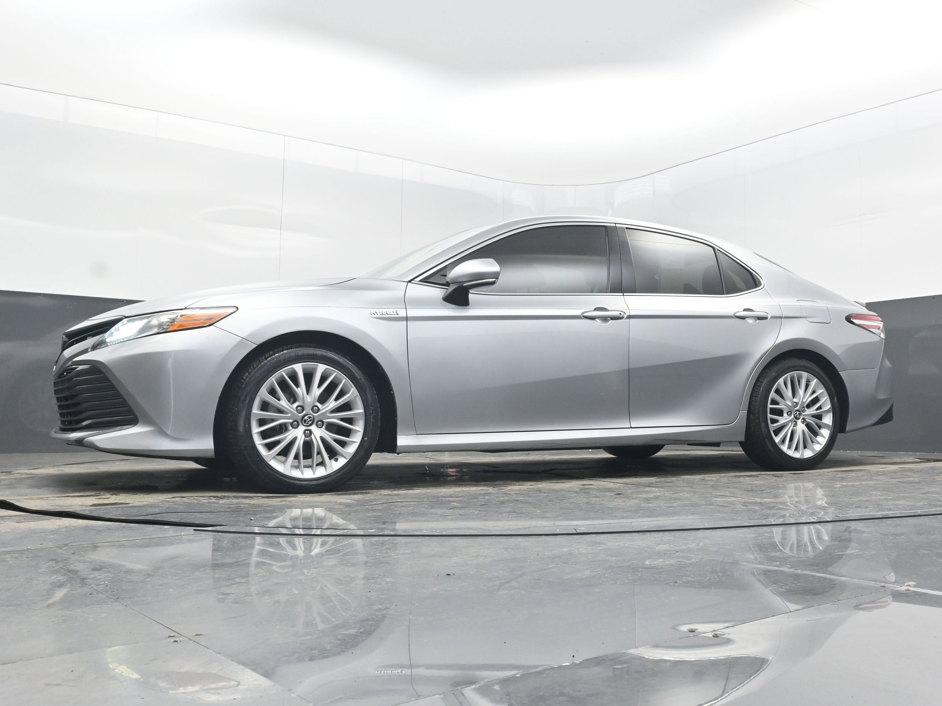 2019 Toyota Camry XLE