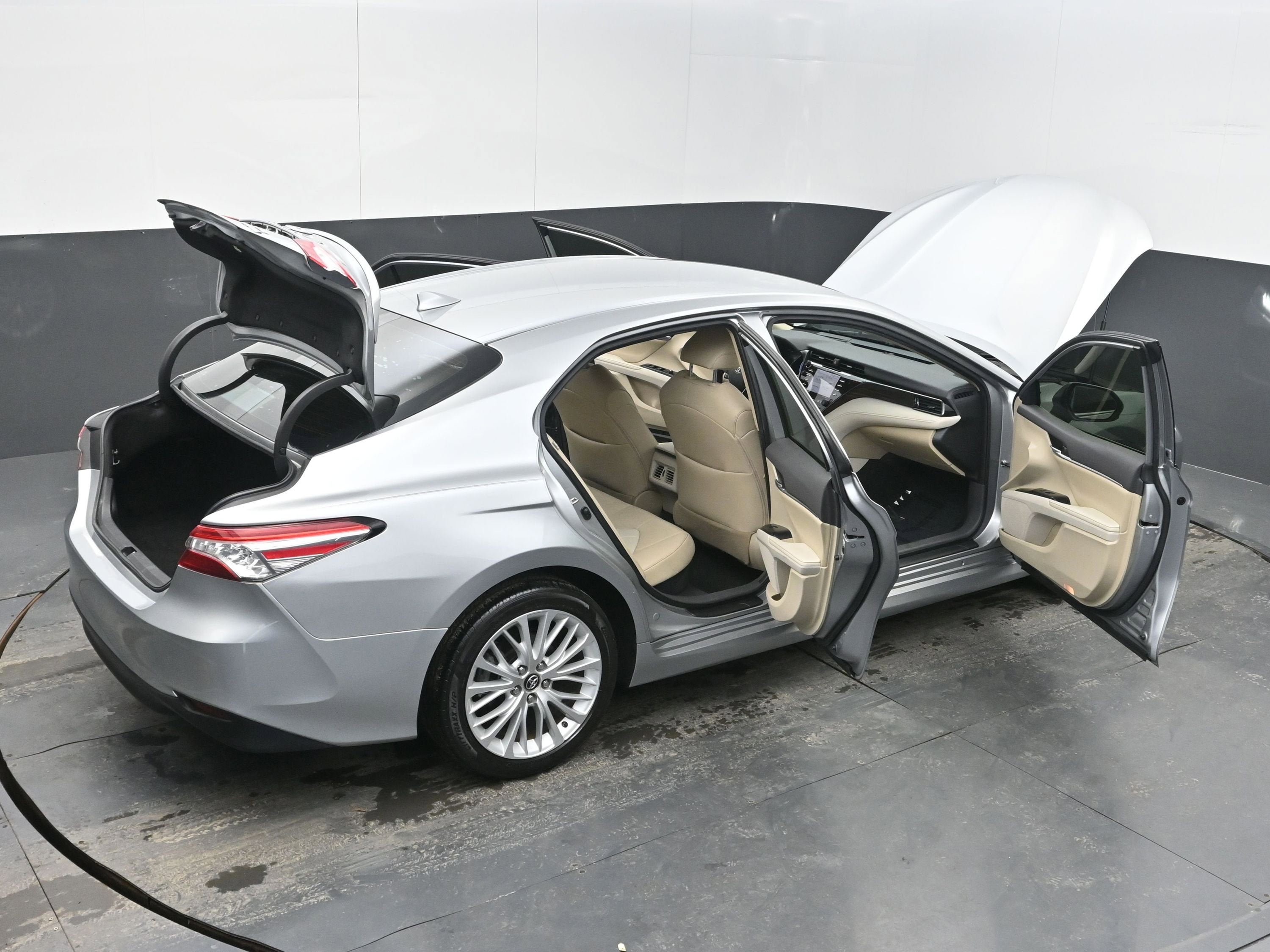 2019 Toyota Camry XLE