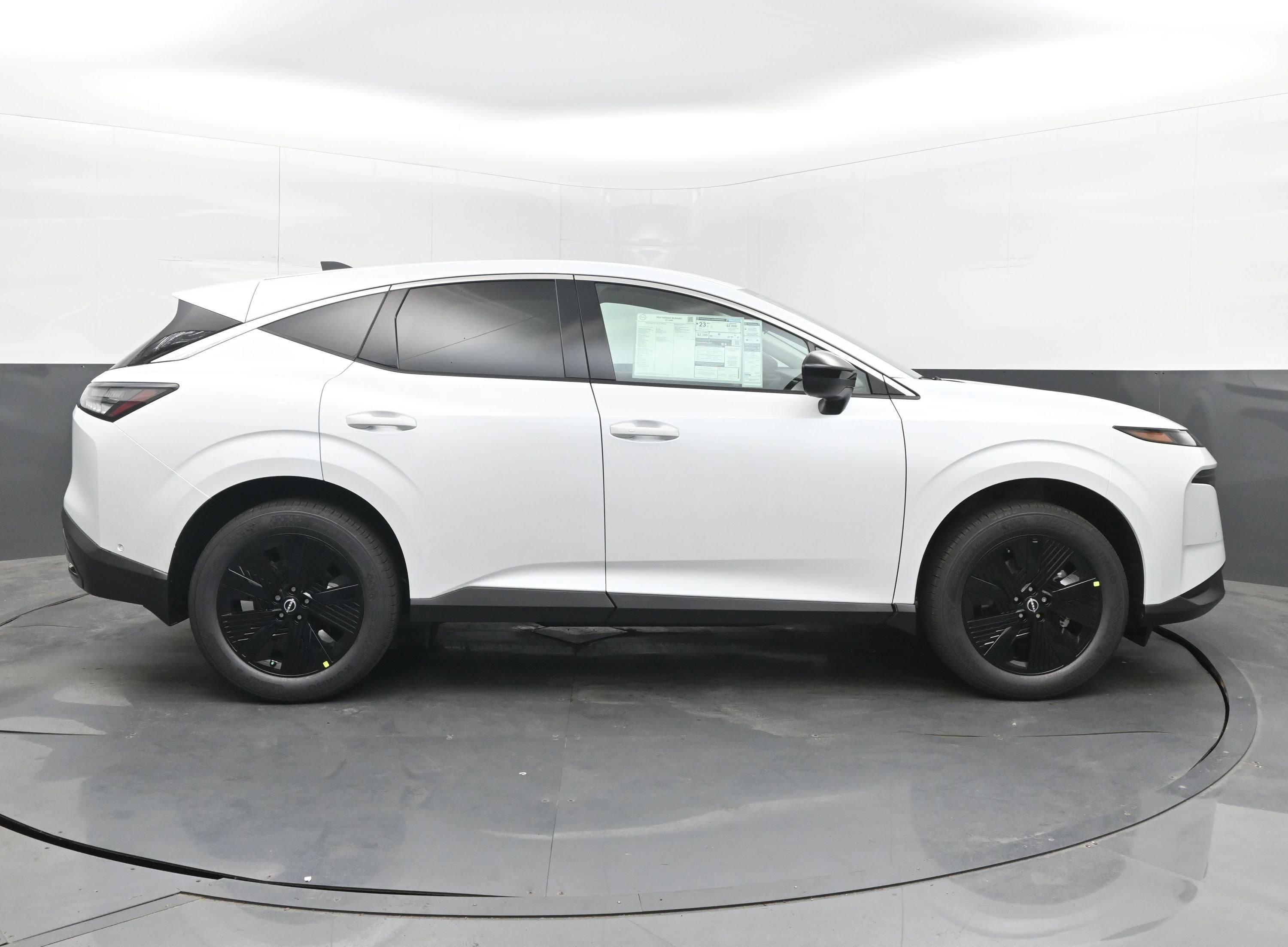 2025 Nissan MURANO SV