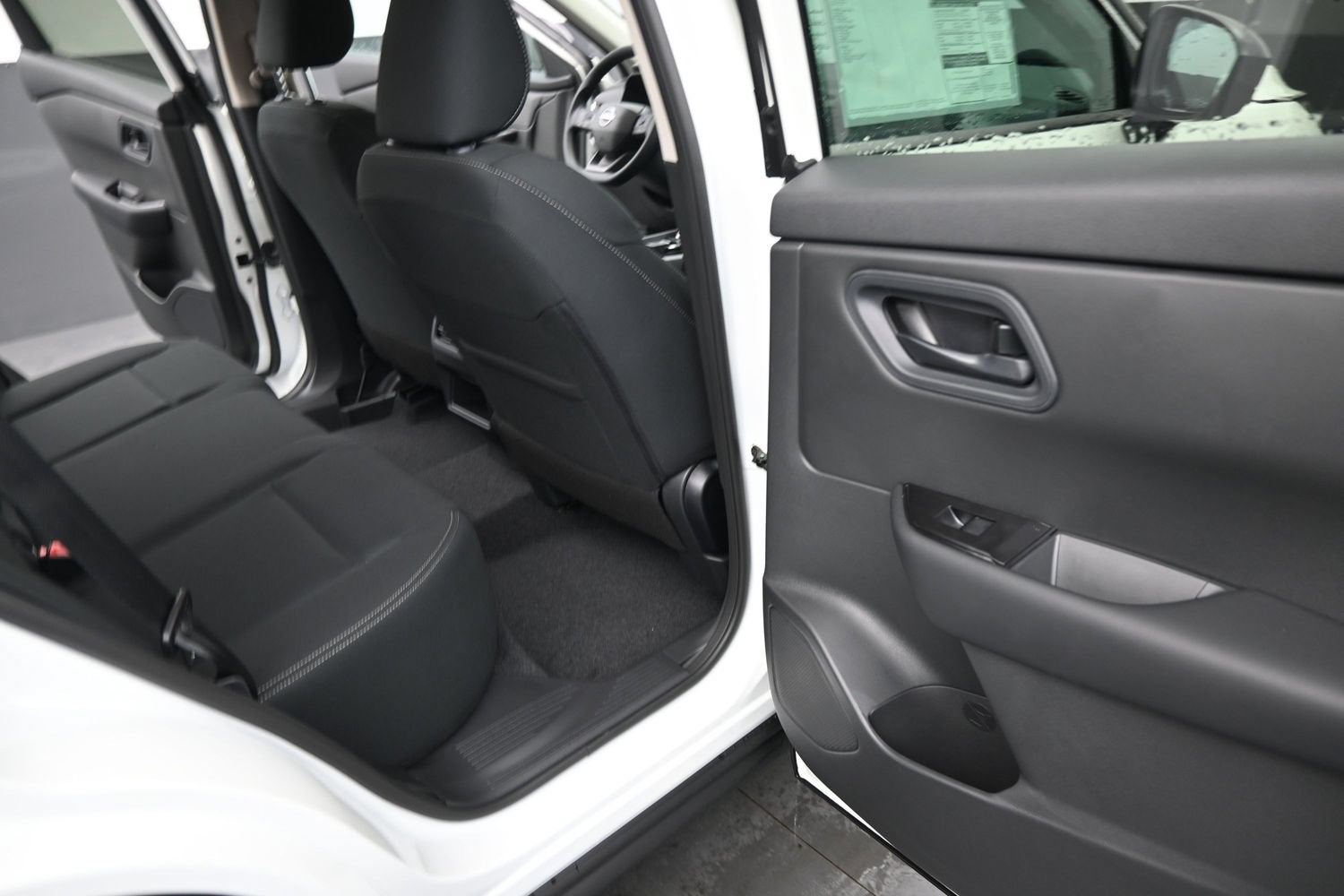 2026 Nissan ROGUE S