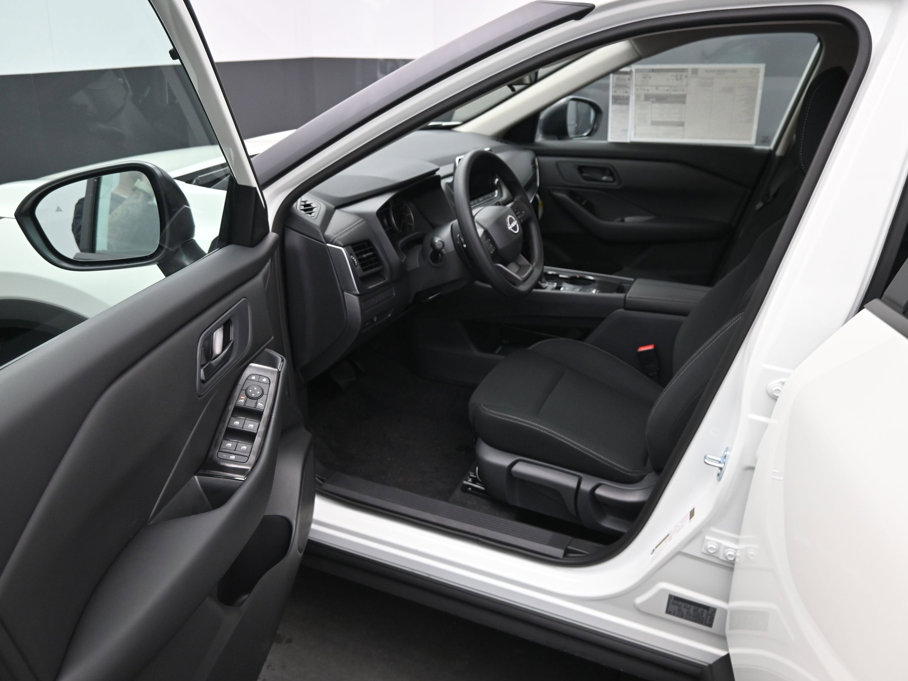 2026 Nissan ROGUE S