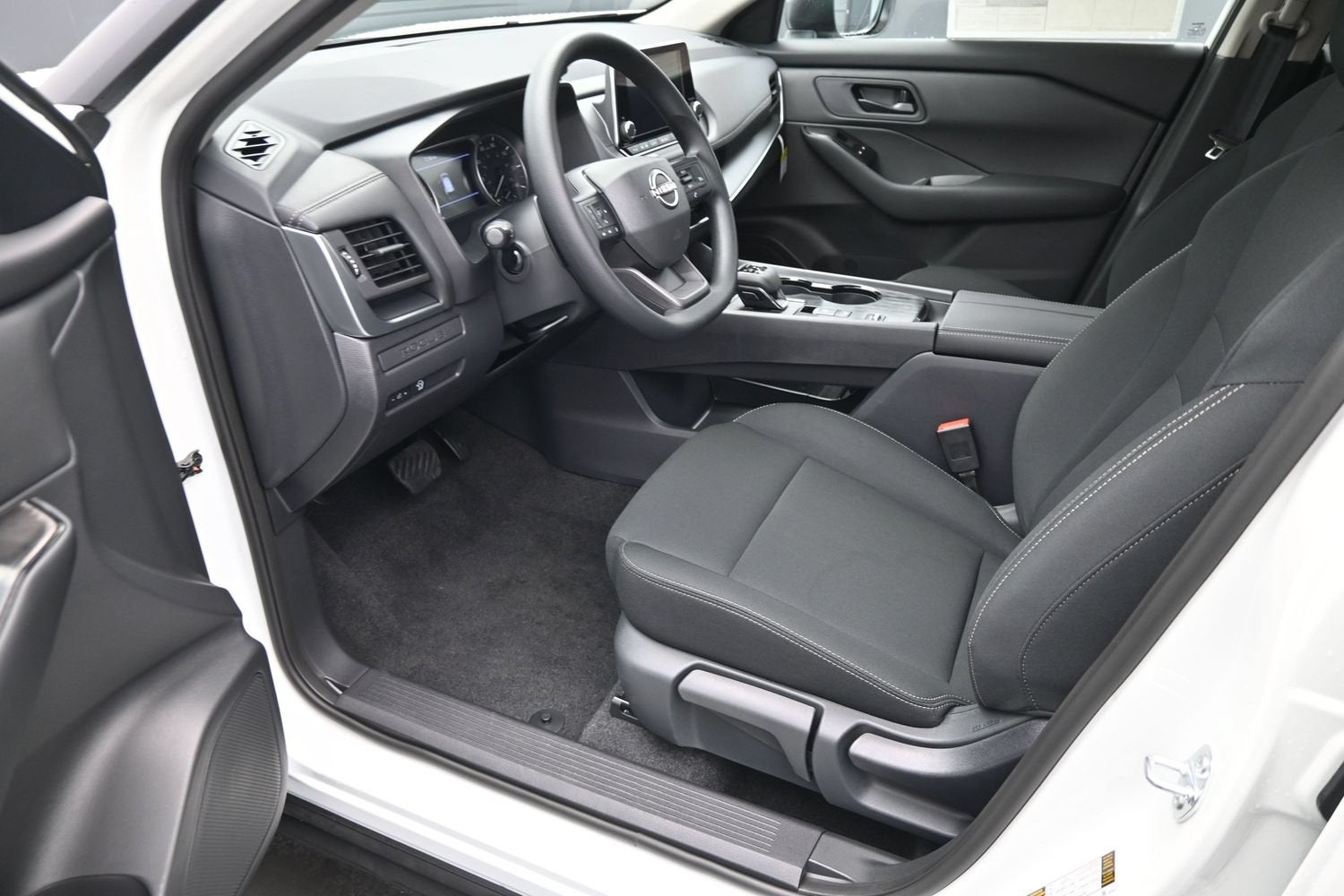 2026 Nissan ROGUE S