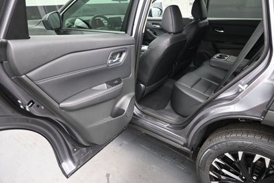 2027 Nissan ROGUE Dark Armor